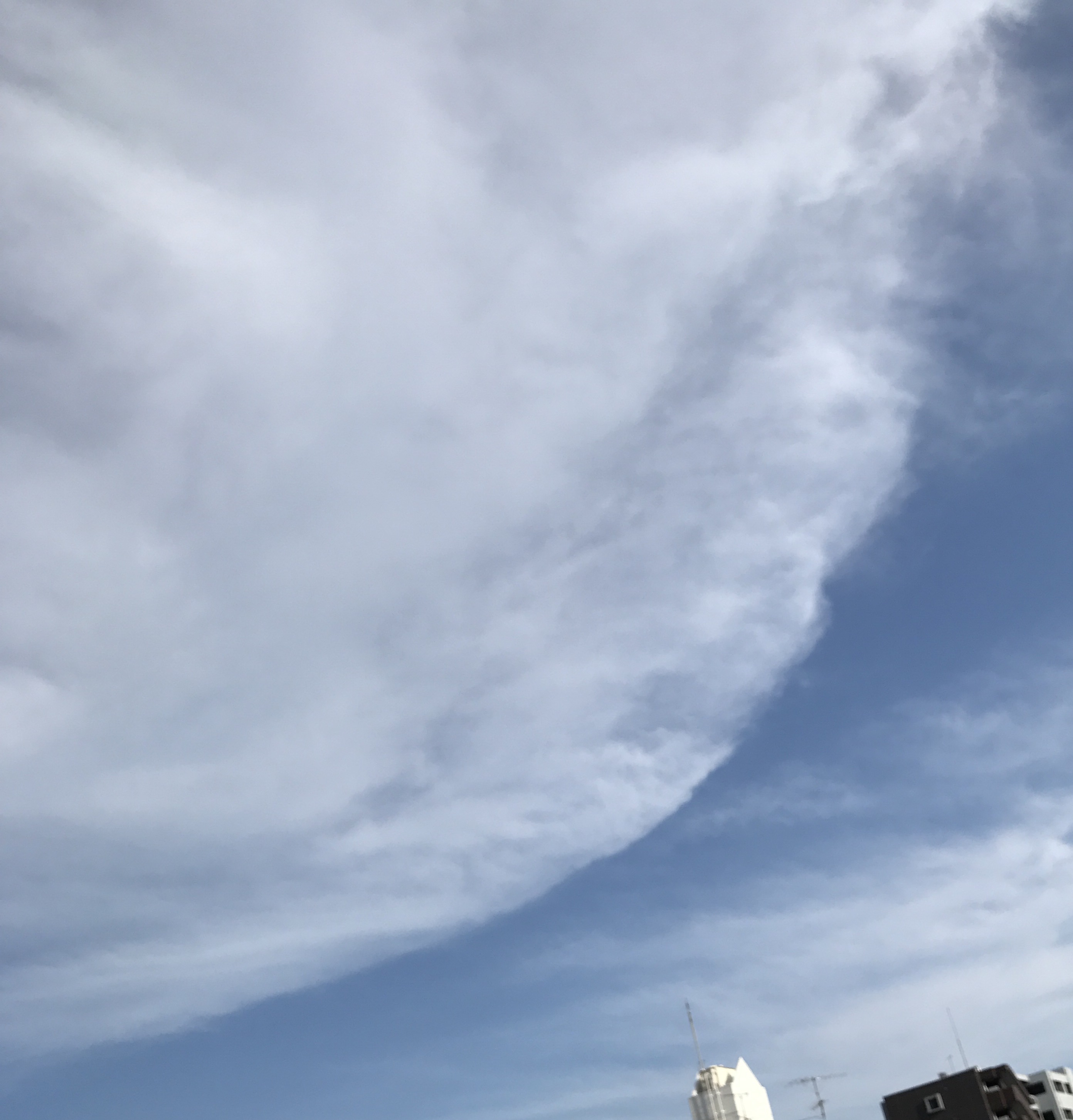 No.43824-1 地震雲