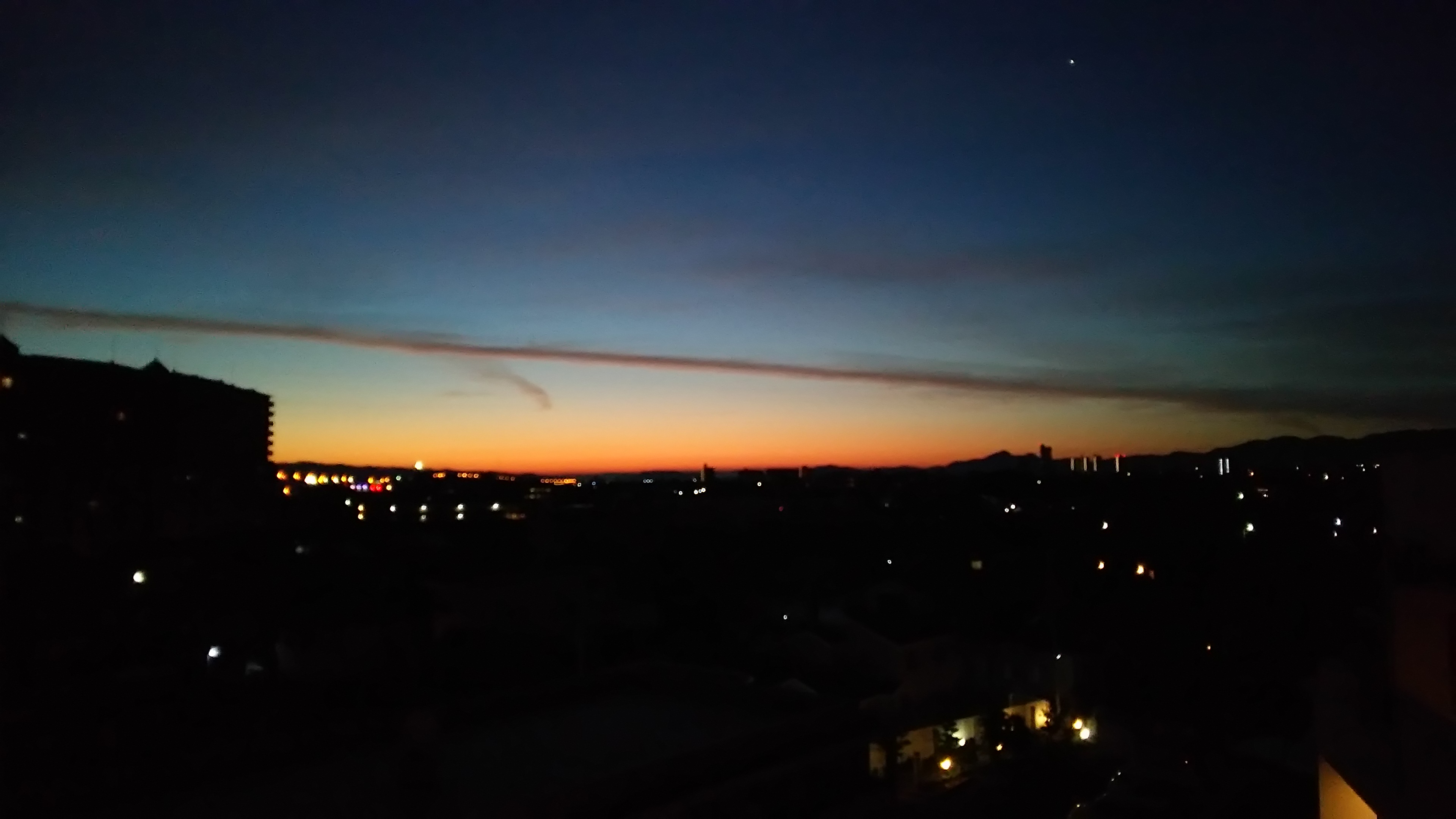 No.43918-1 地震雲