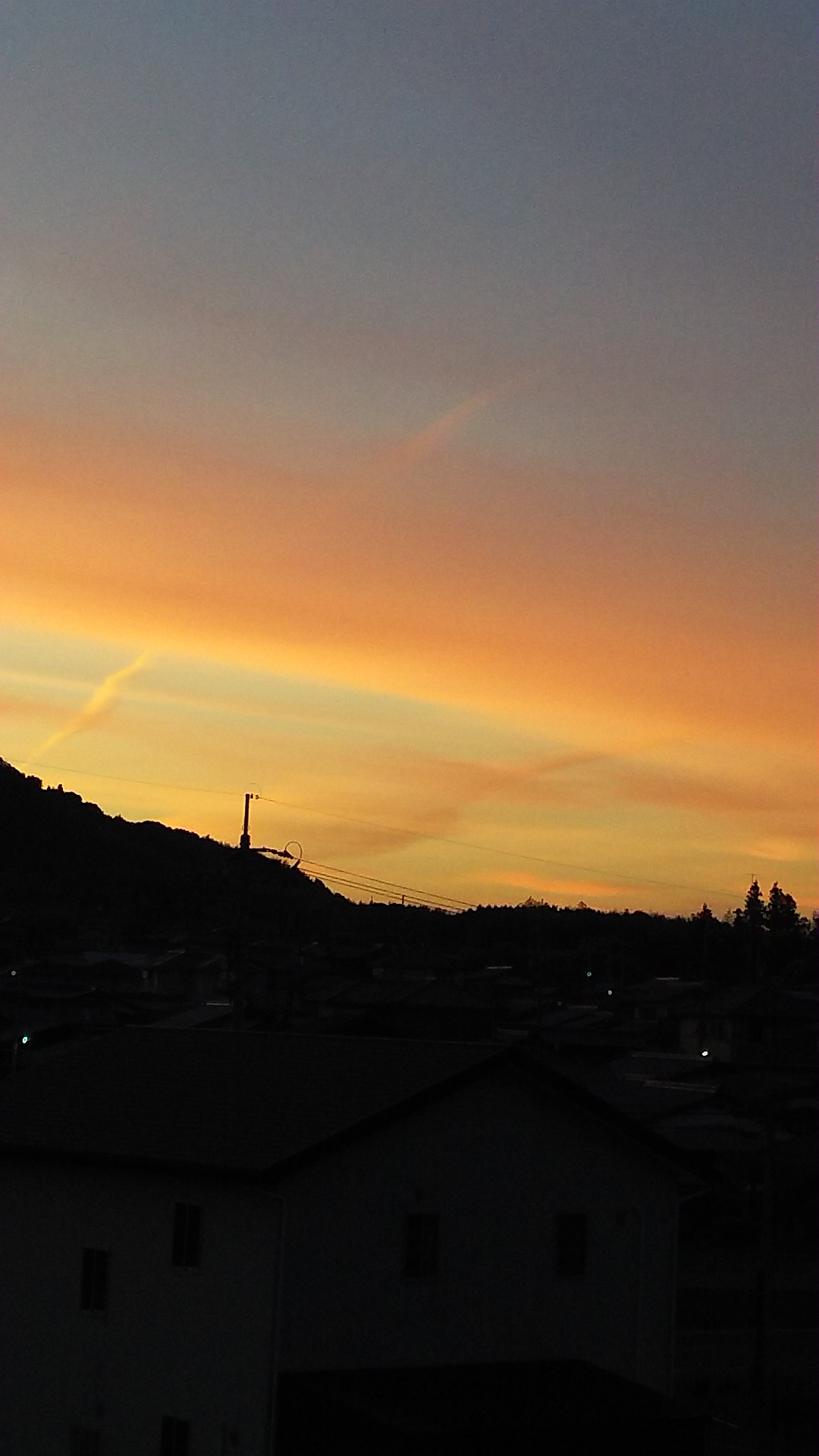 No.43921-1 地震雲