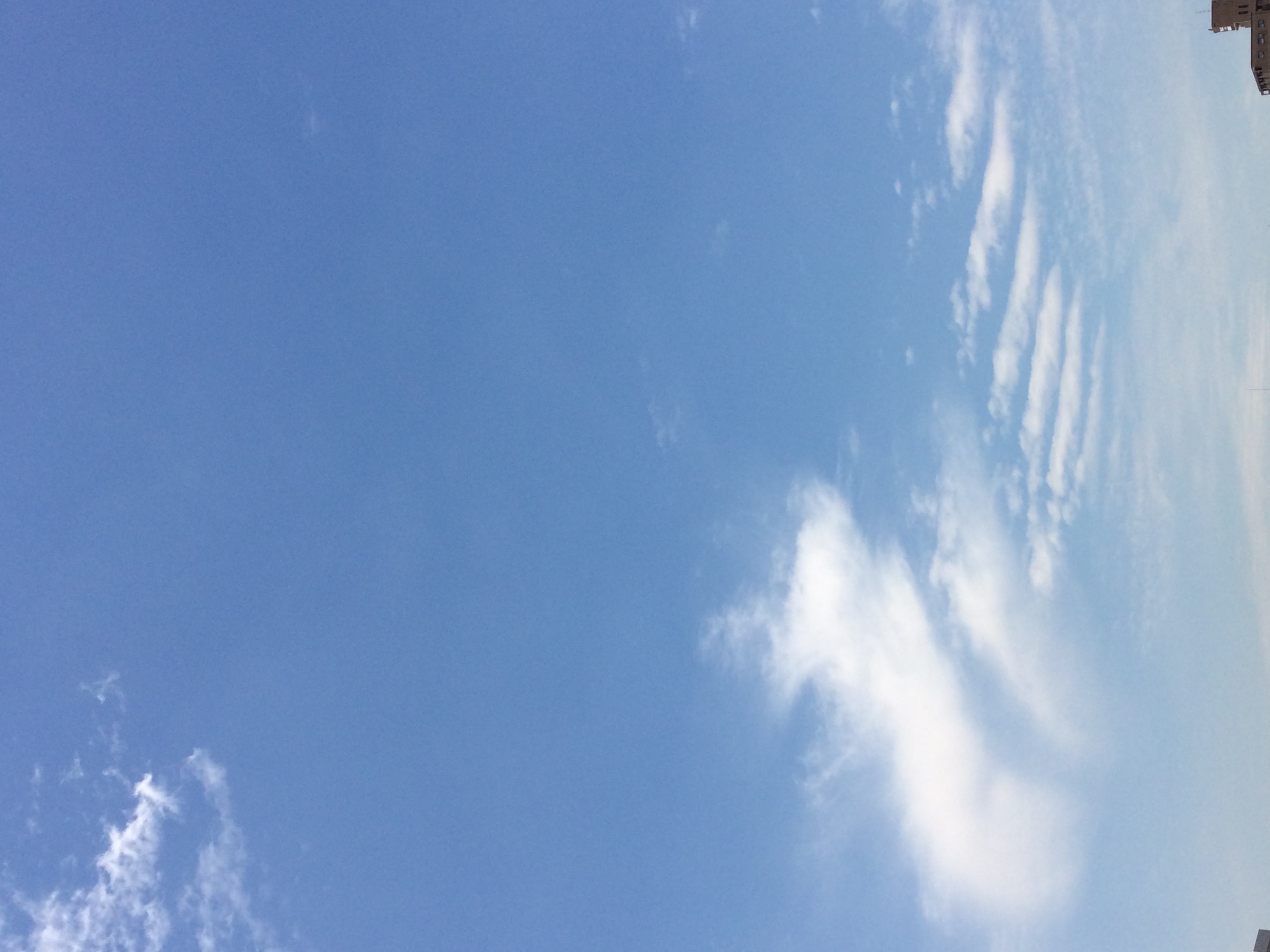 No.43997-1 地震雲