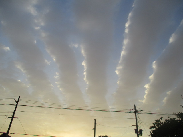 No.44147-1 地震雲