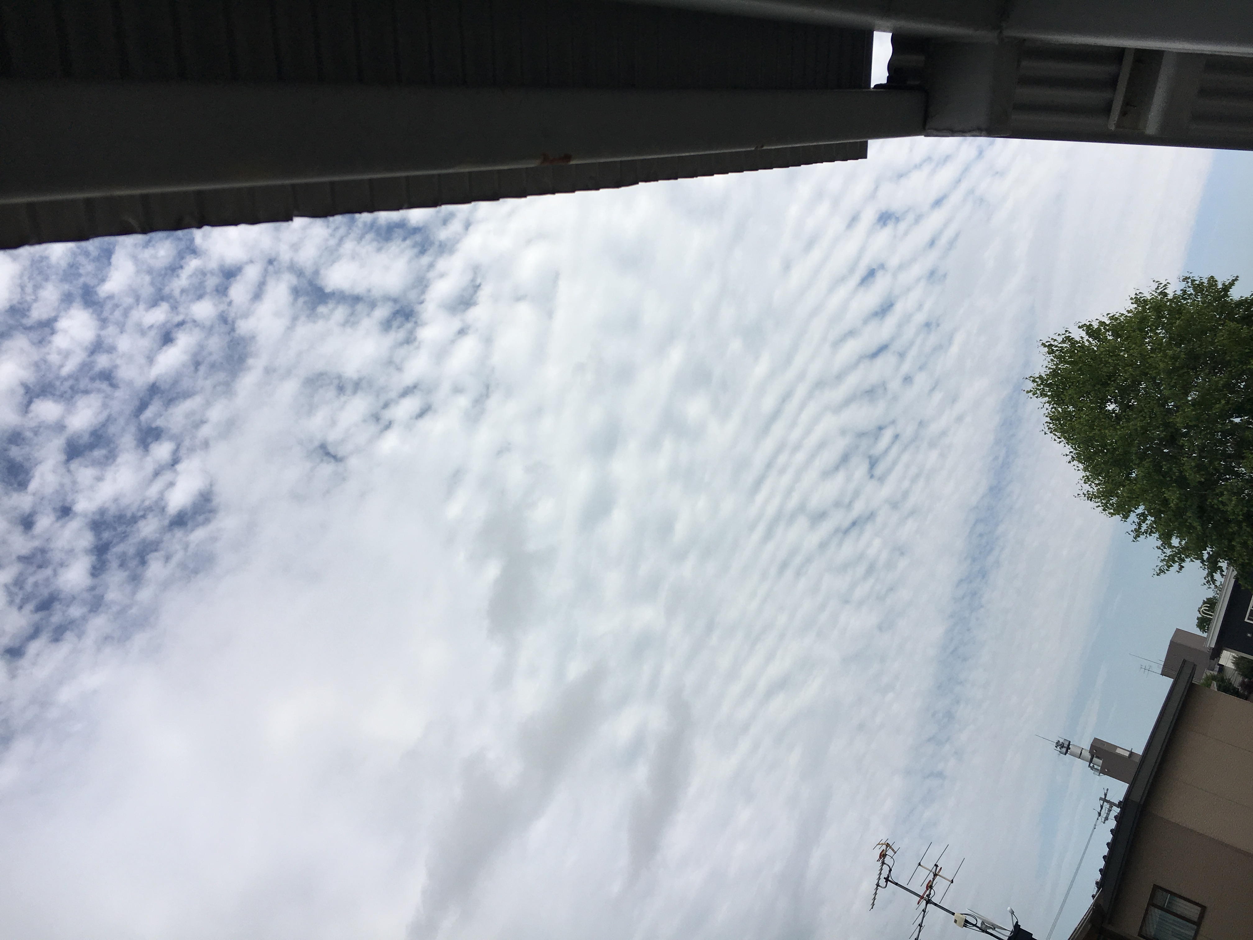 No.44312-1 地震雲