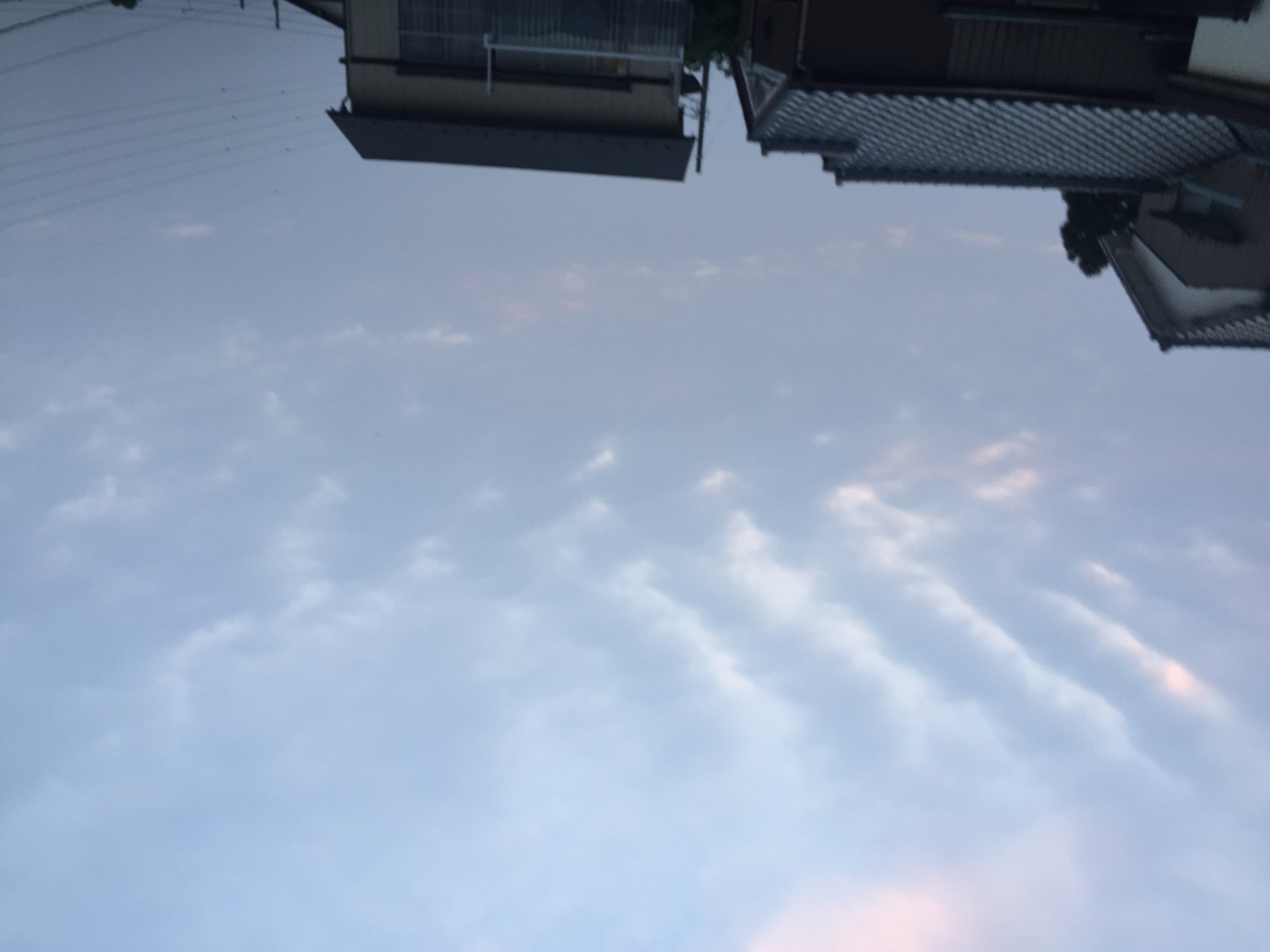 No.44330-1 地震雲