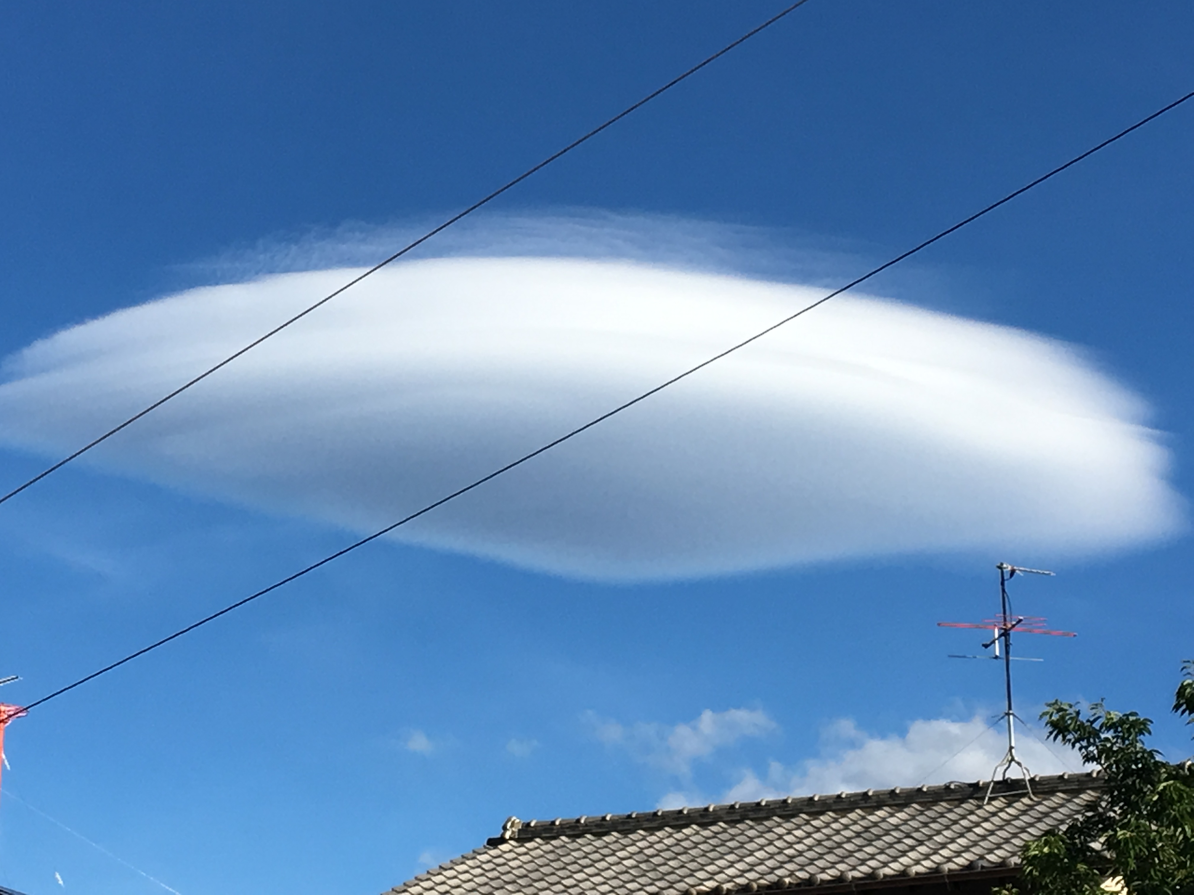 No.44395-1 地震雲