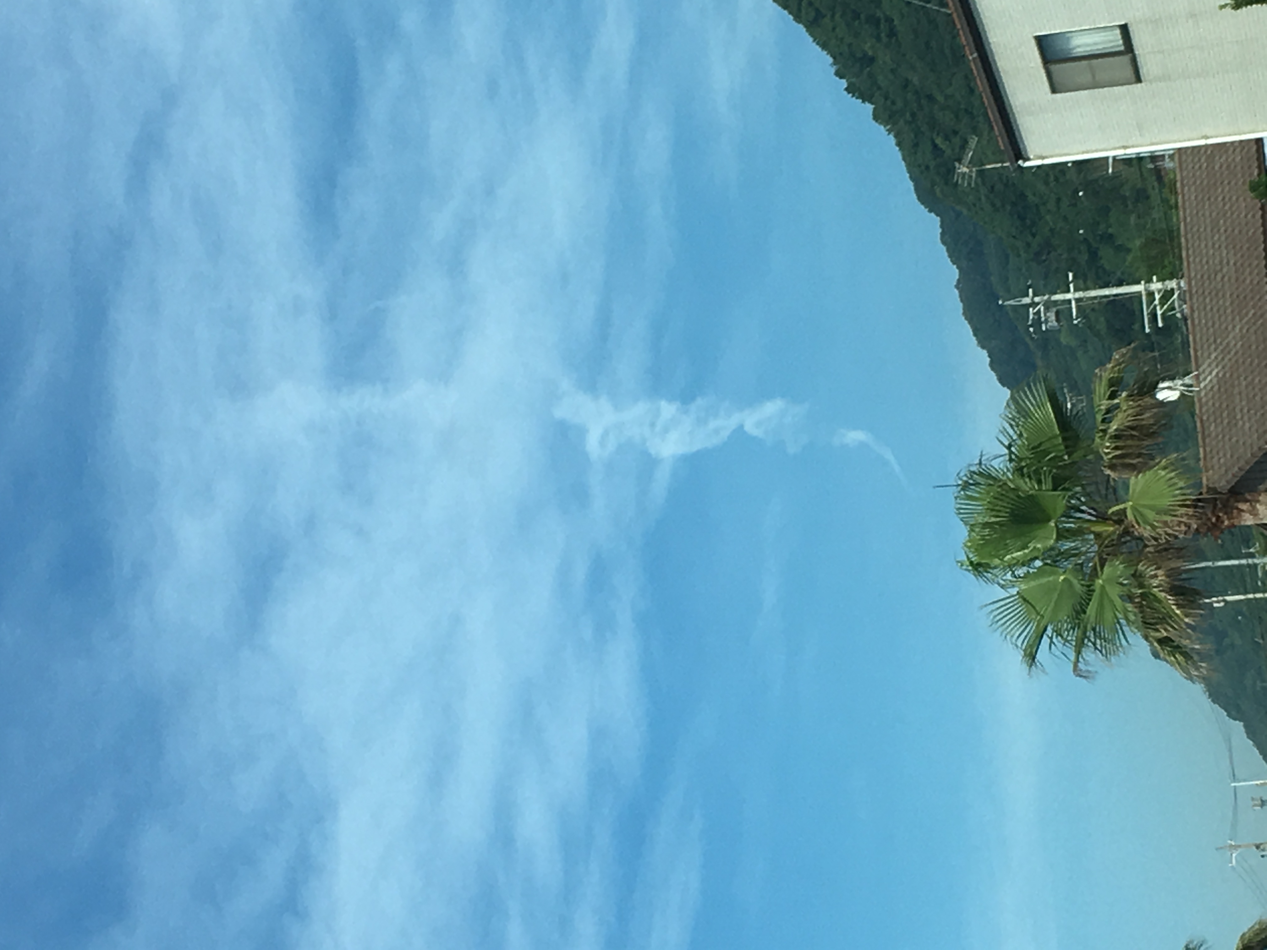 No.44422-1 地震雲