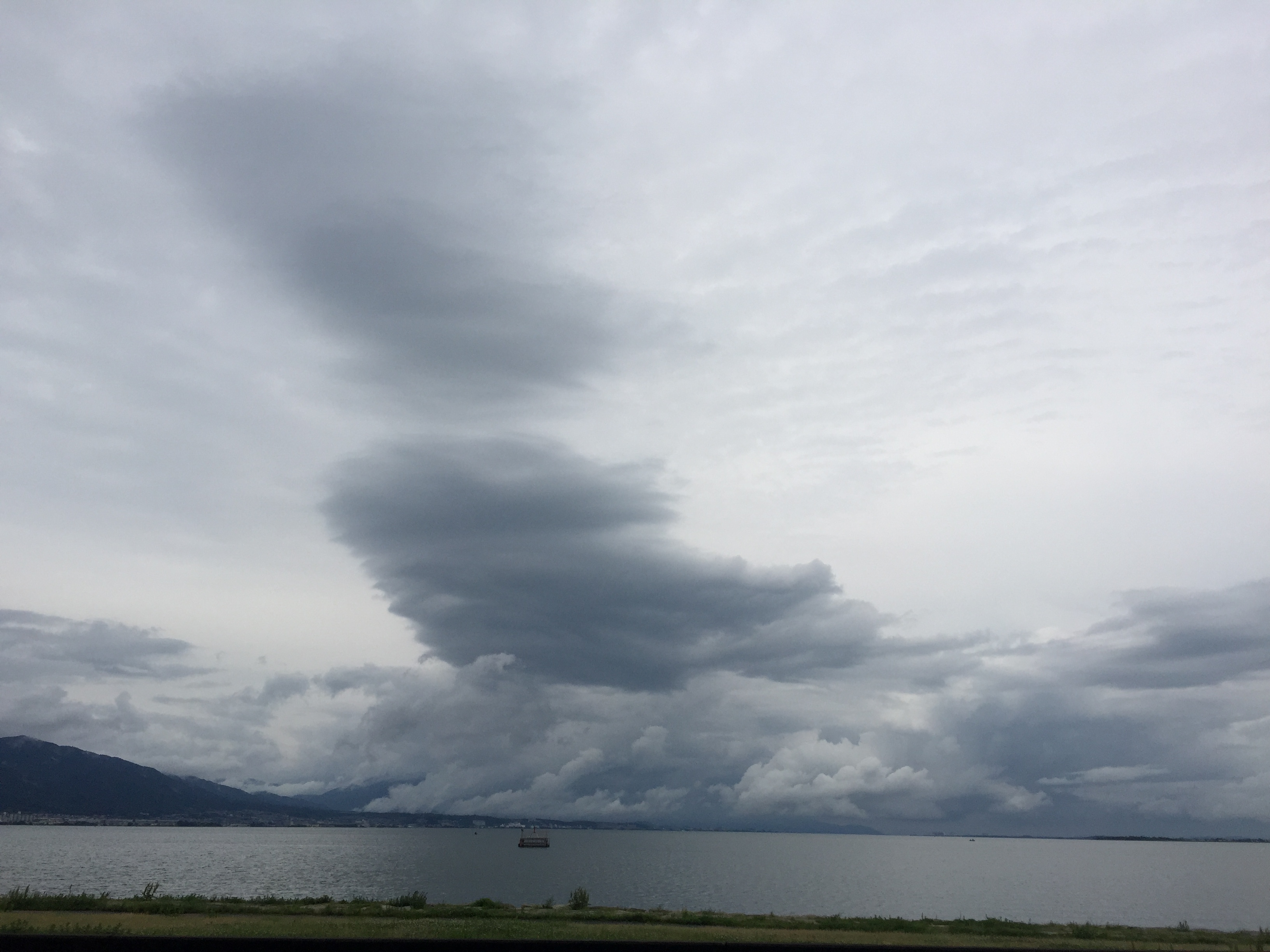 No.44458-1 地震雲