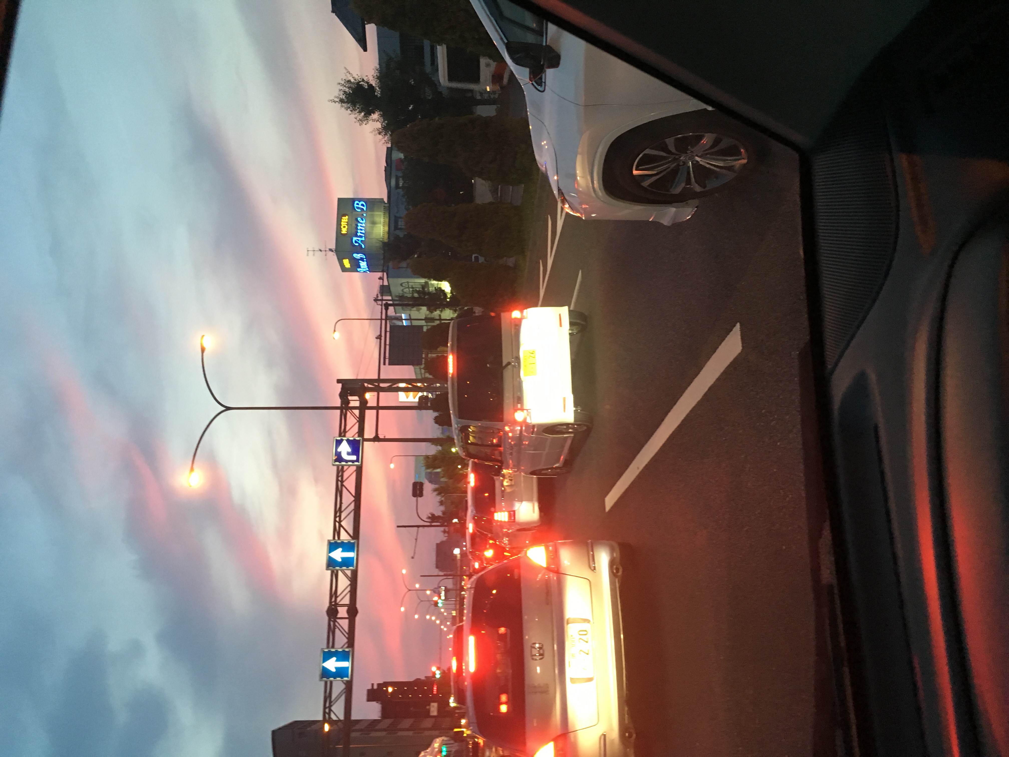 No.44492-1 地震雲