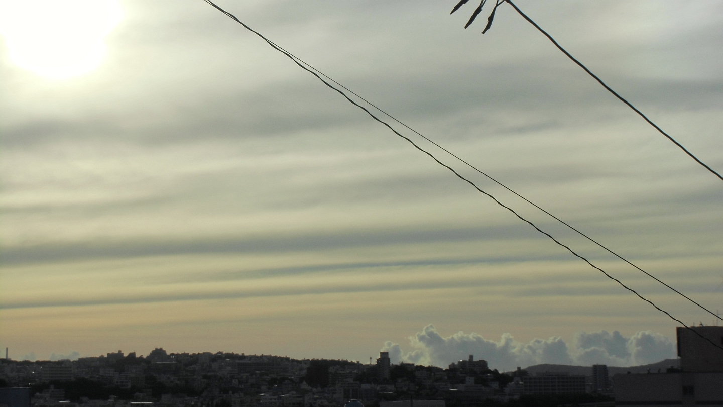 No.44532-1 地震雲