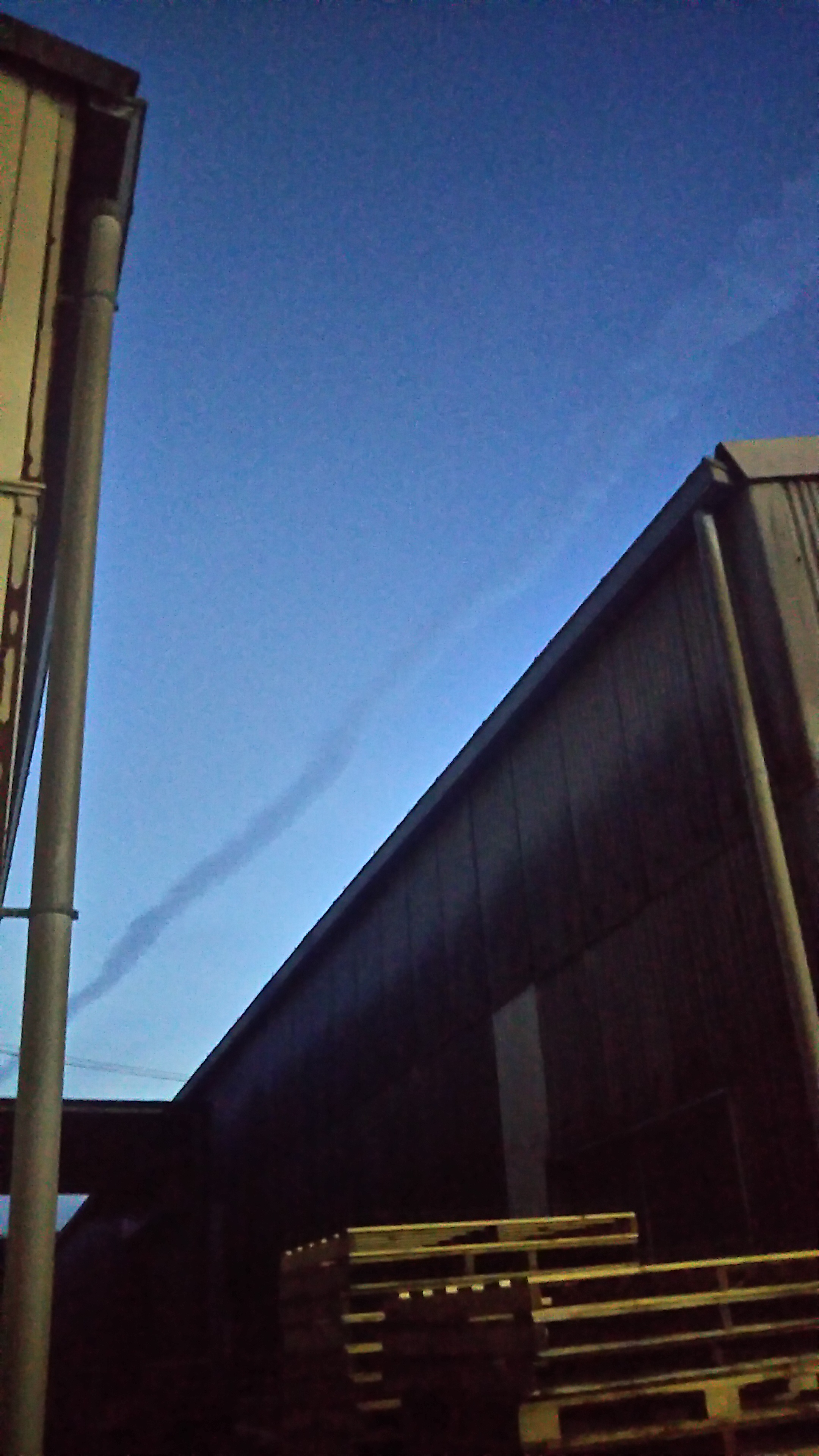 No.44700-1 地震雲