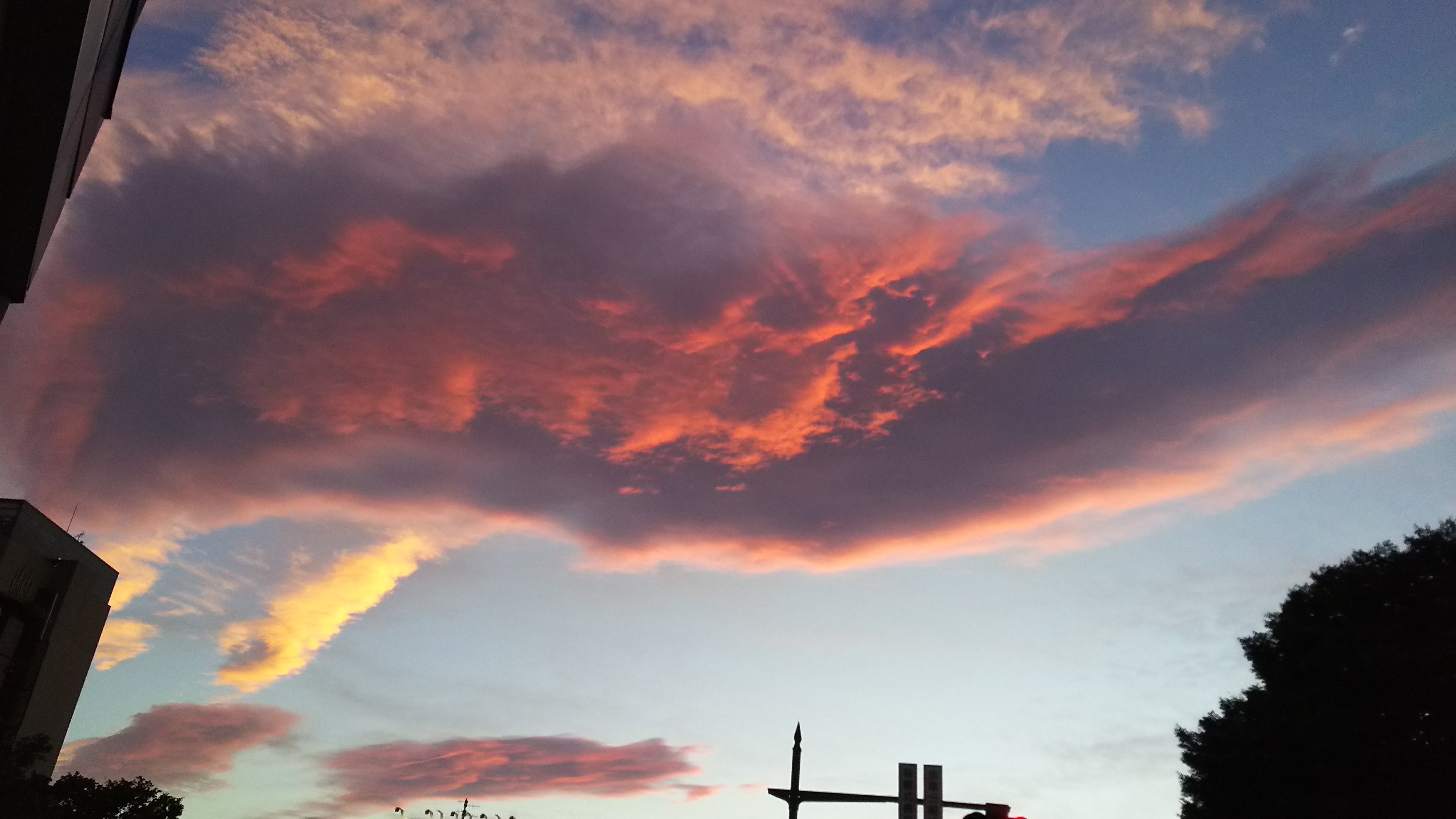 No.45318-1 地震雲