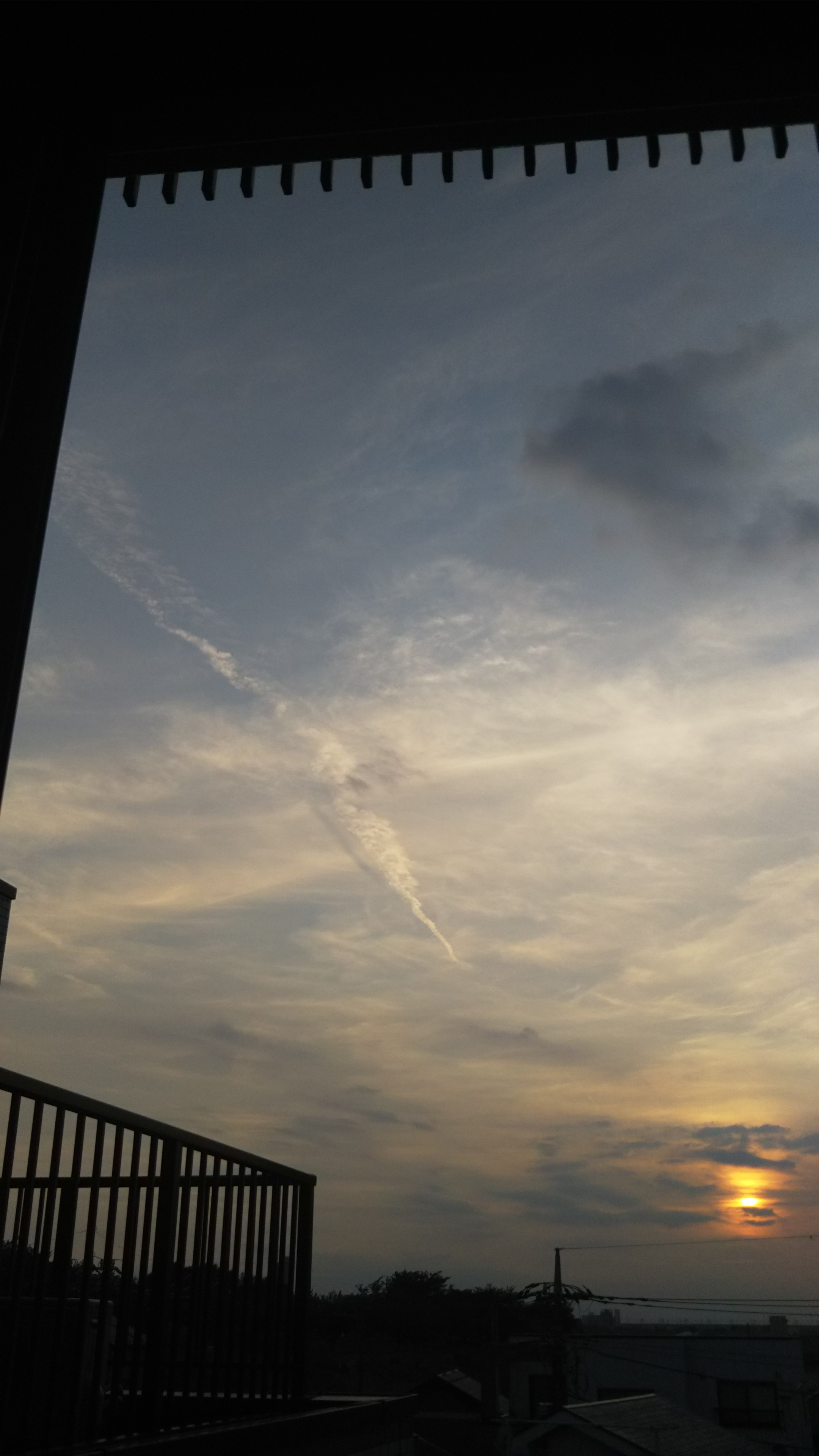 No.45360-1 地震雲