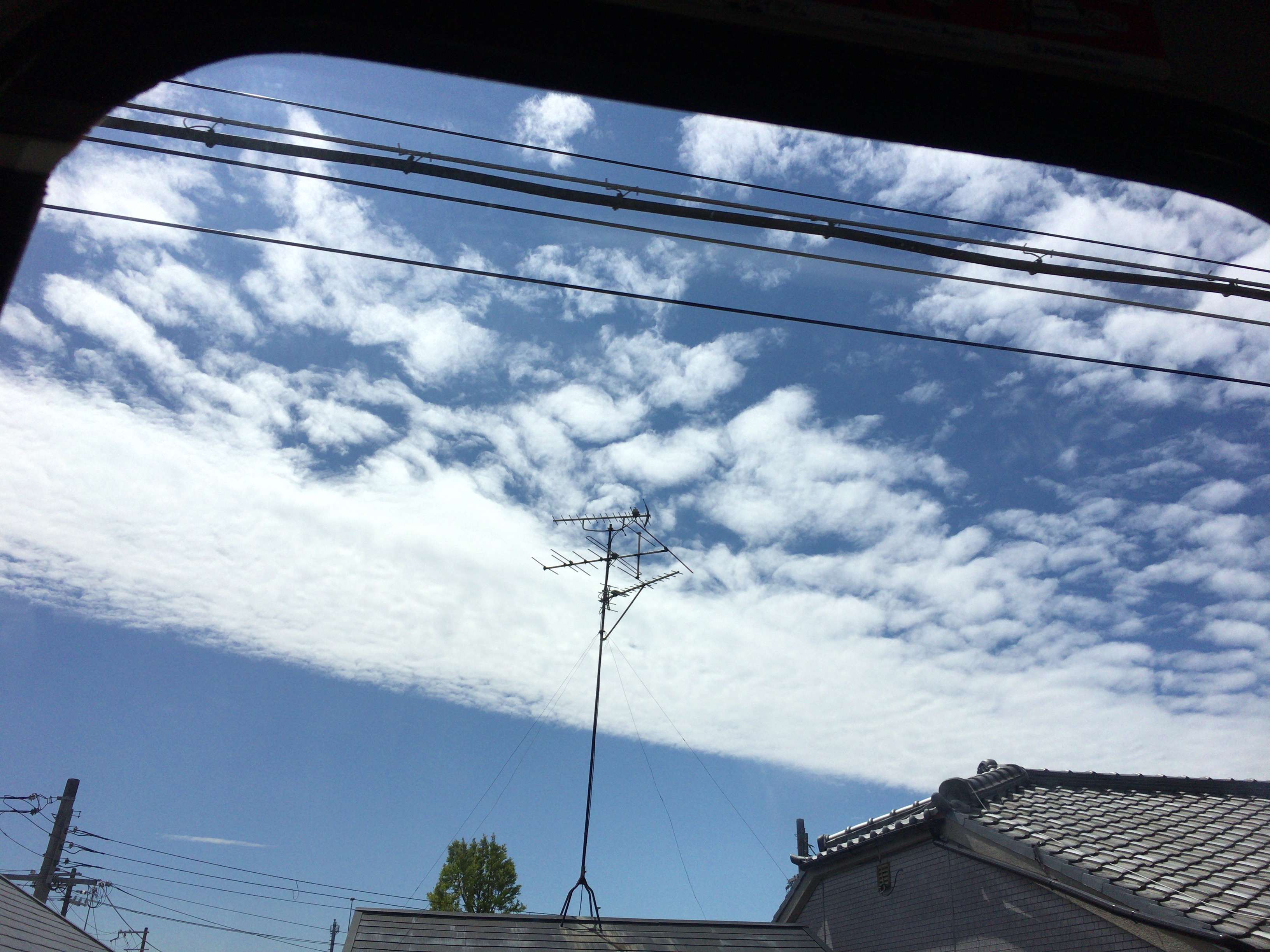 No.45376-1 地震雲