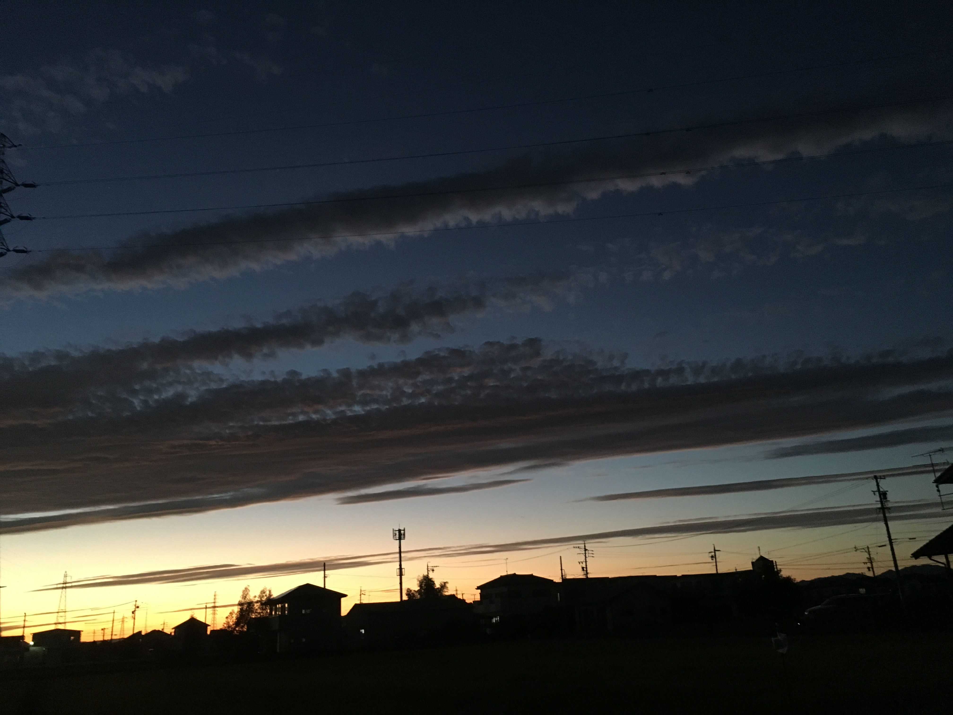 No.45743-1 地震雲