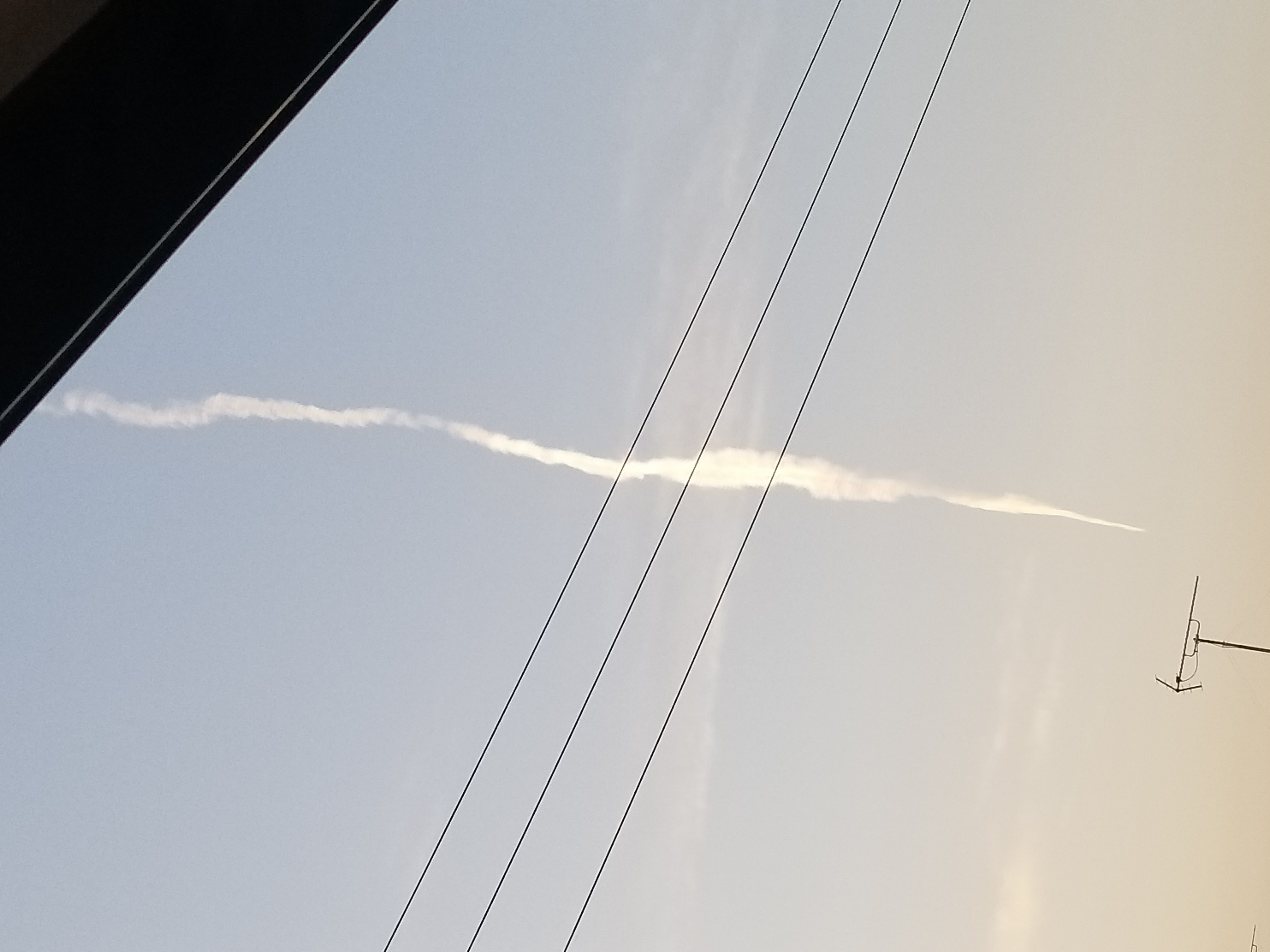 No.45836-1 地震雲