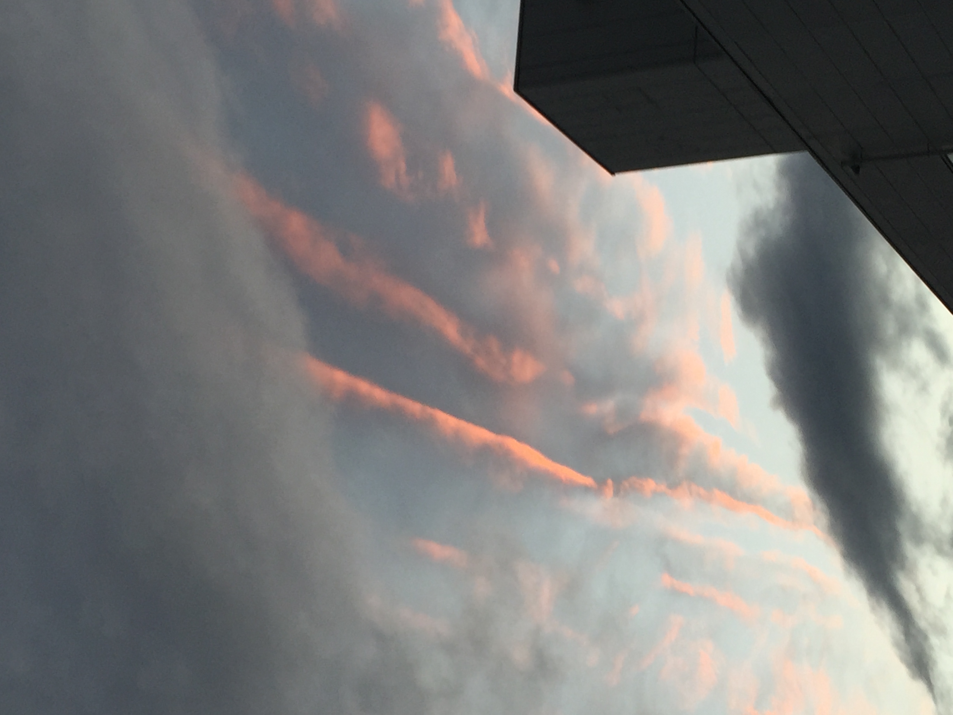 No.45849-1 地震雲