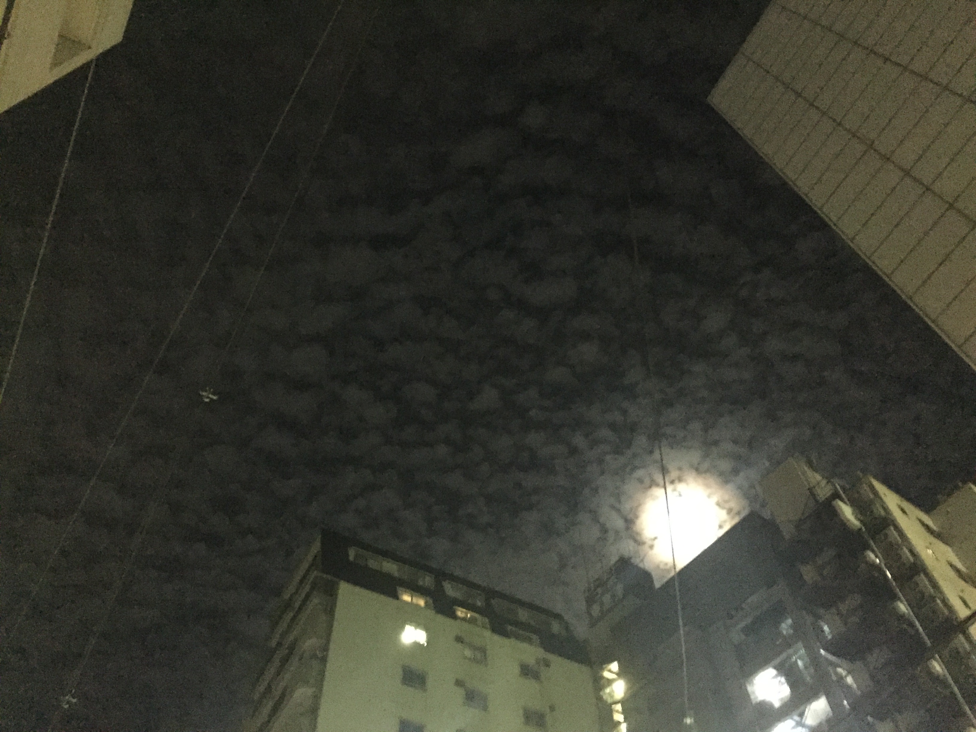 No.45863-1 地震雲