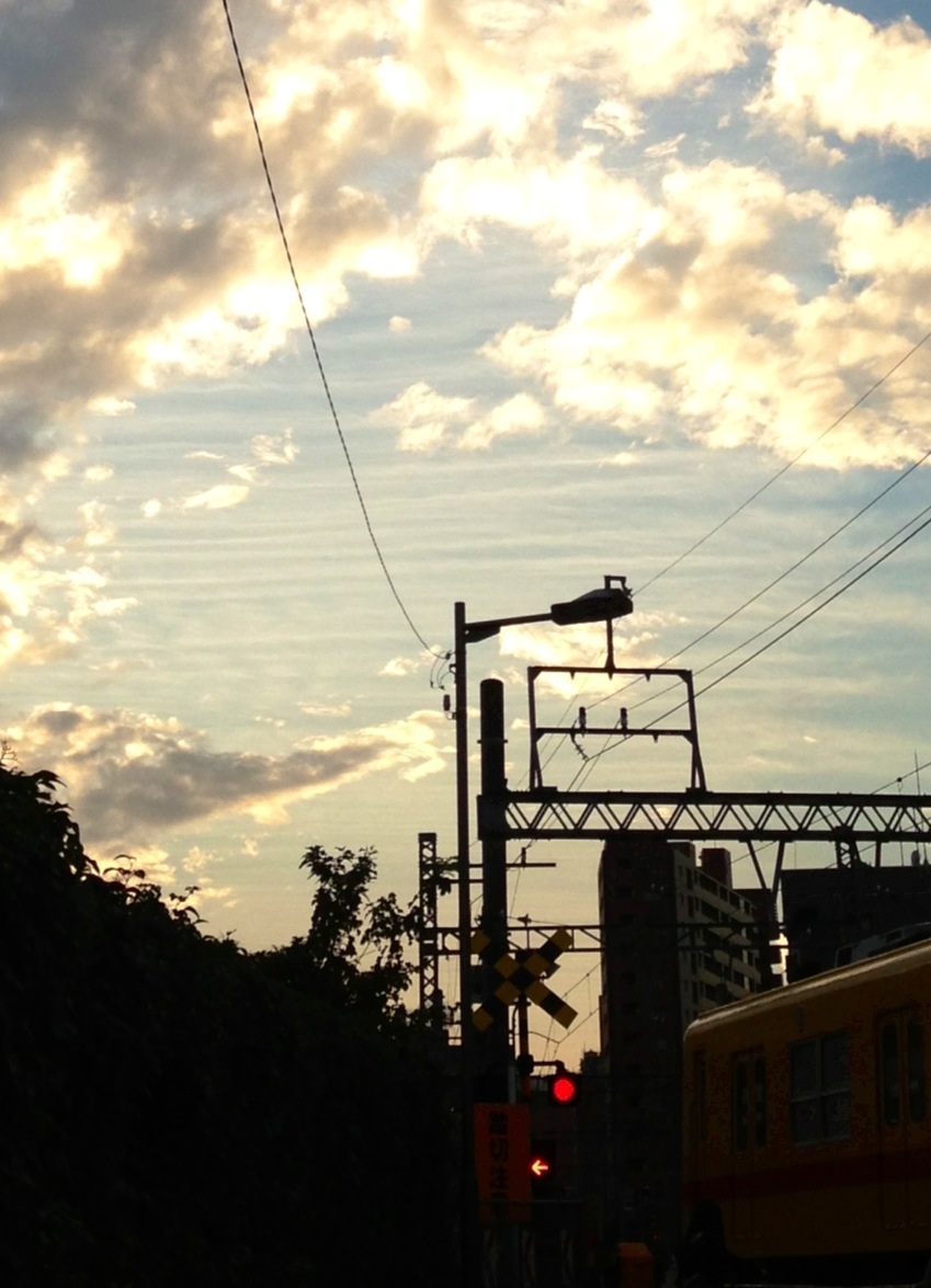 No.46279-1 地震雲