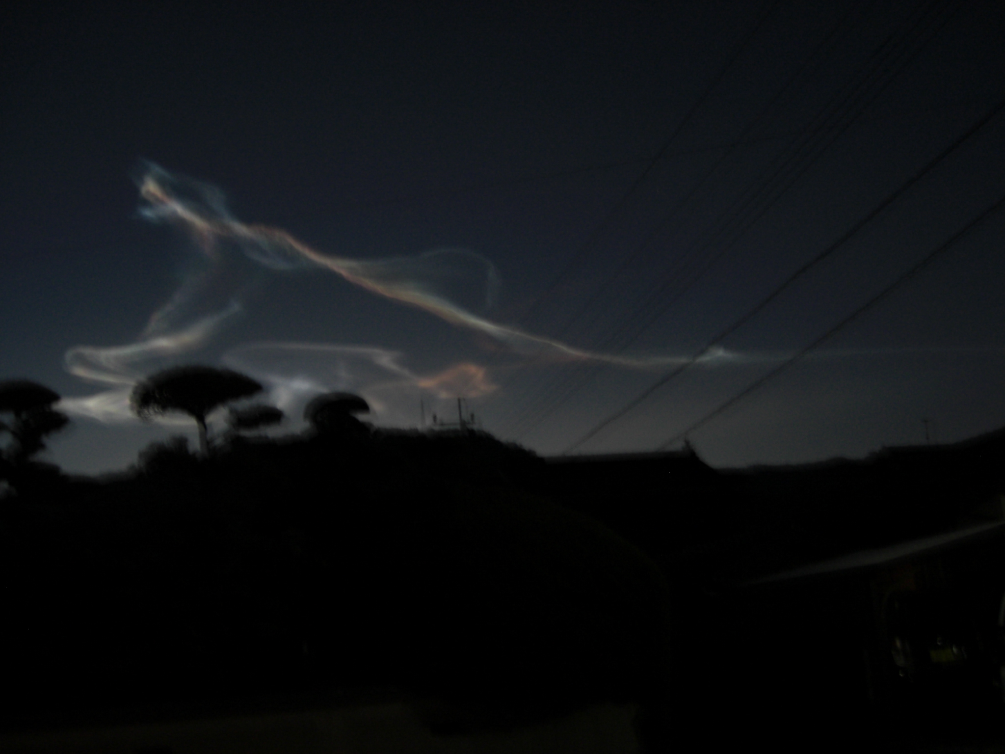 No.46904-1 地震雲