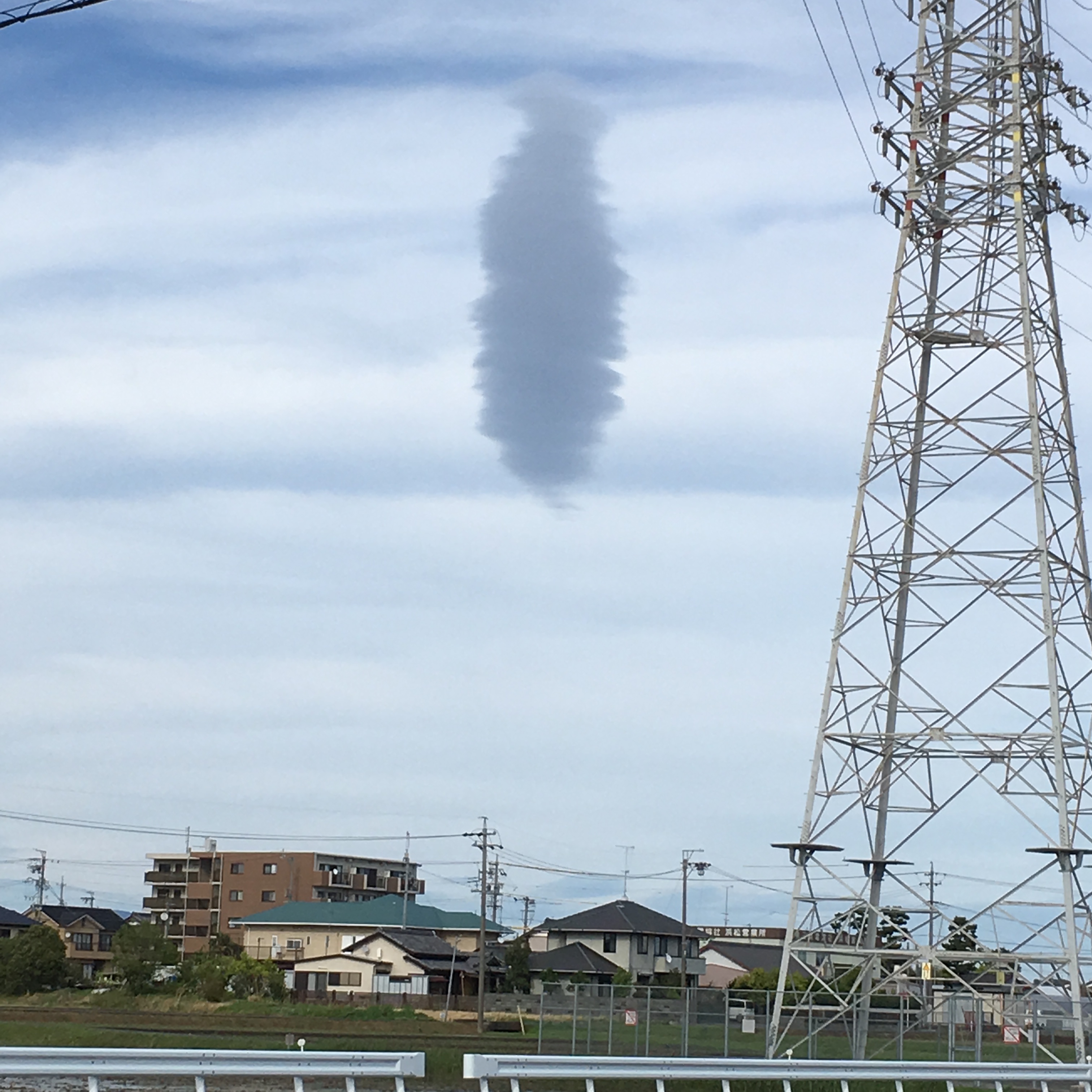 No.47700-1 地震雲