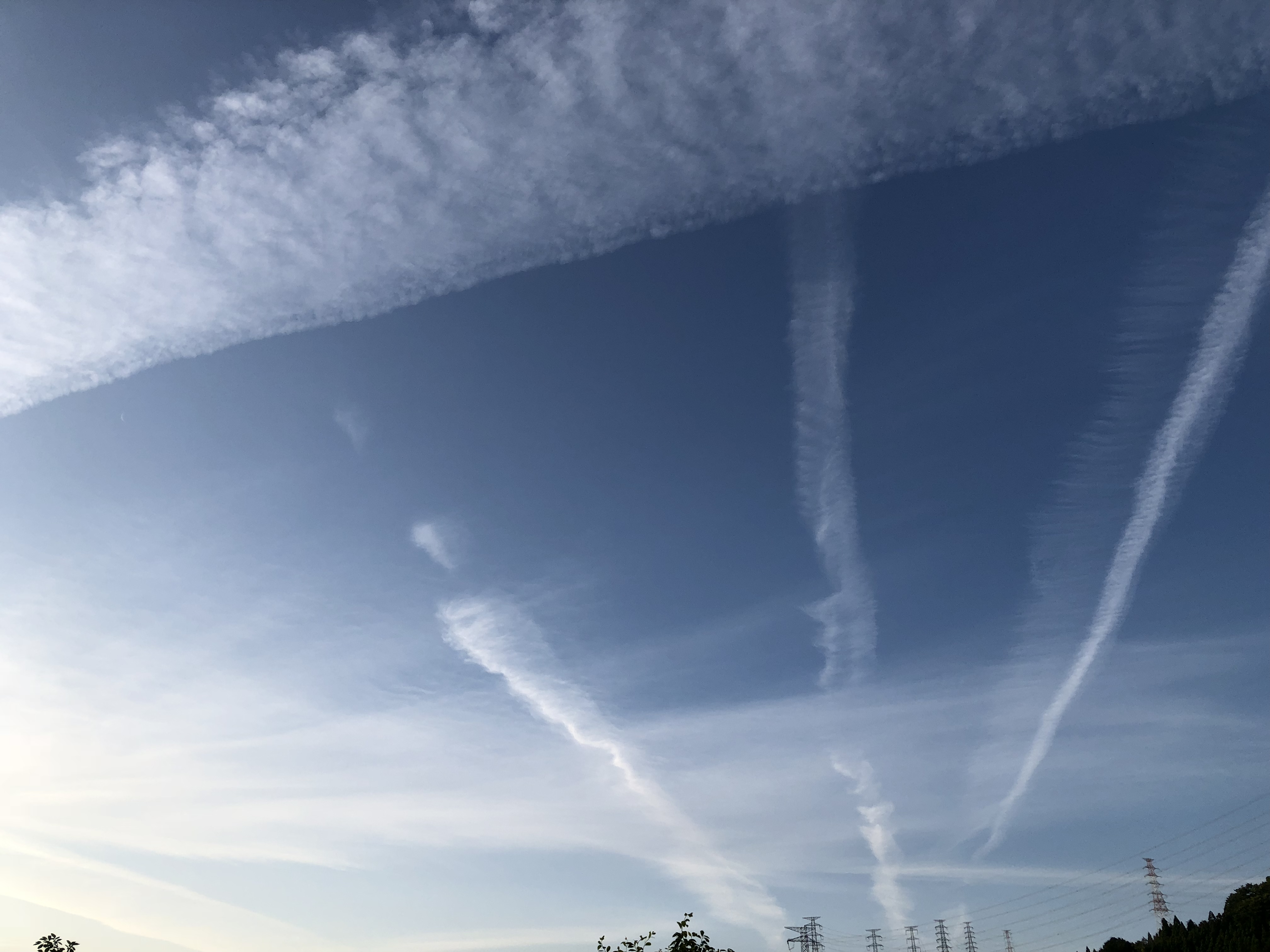 No.47978-1 地震雲