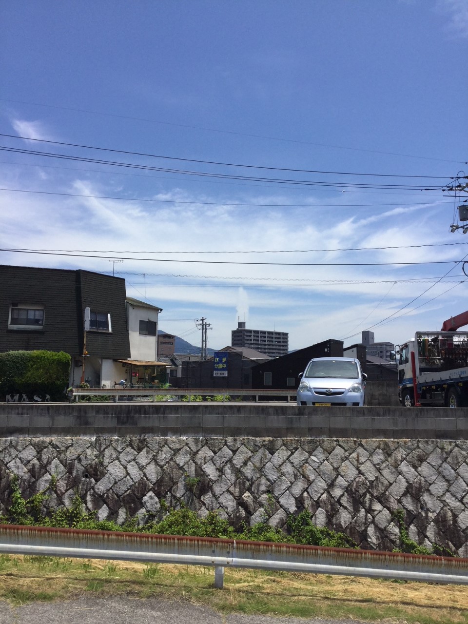 No.48552-1 地震雲