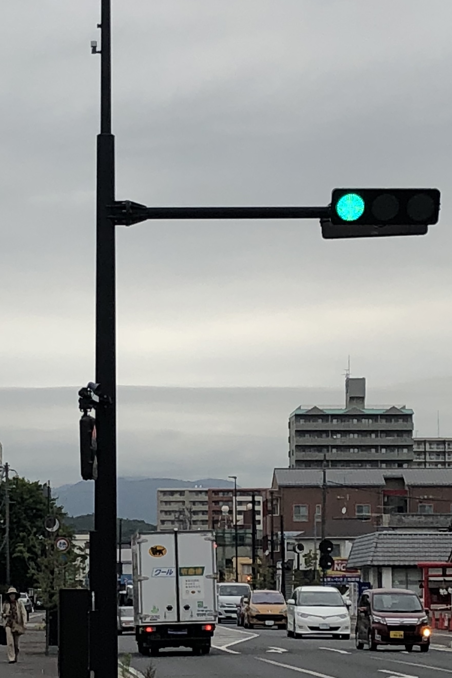 No.48562-1 地震雲