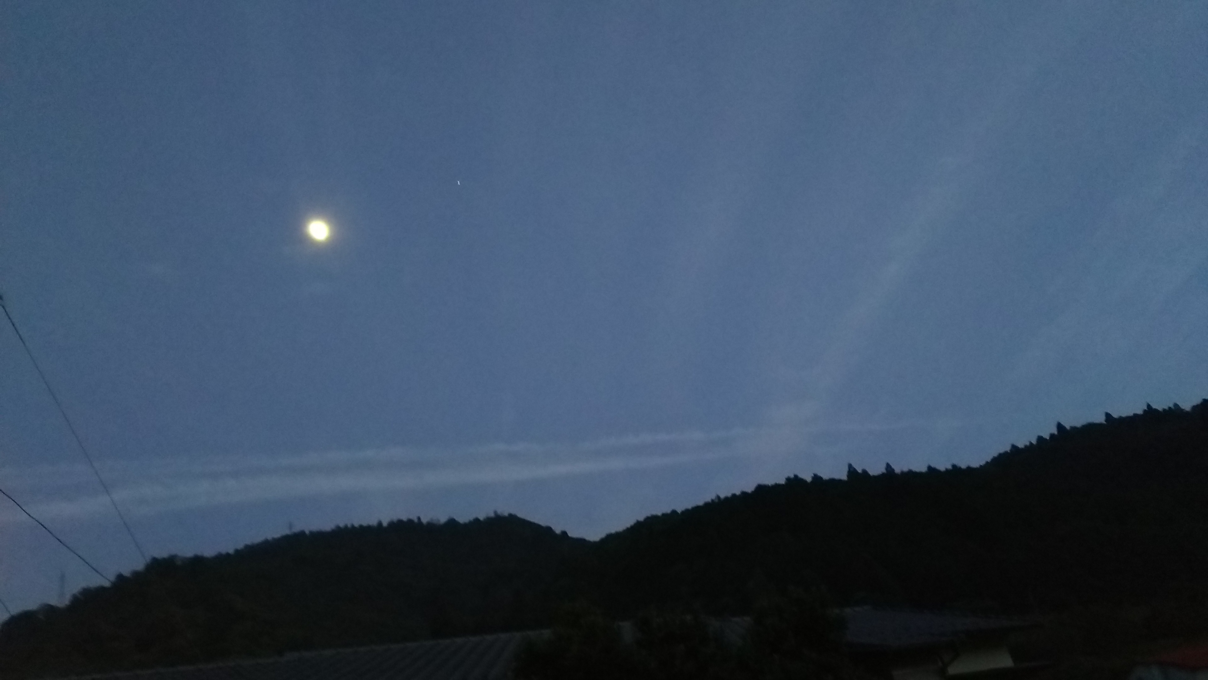 No.48884-1 地震雲