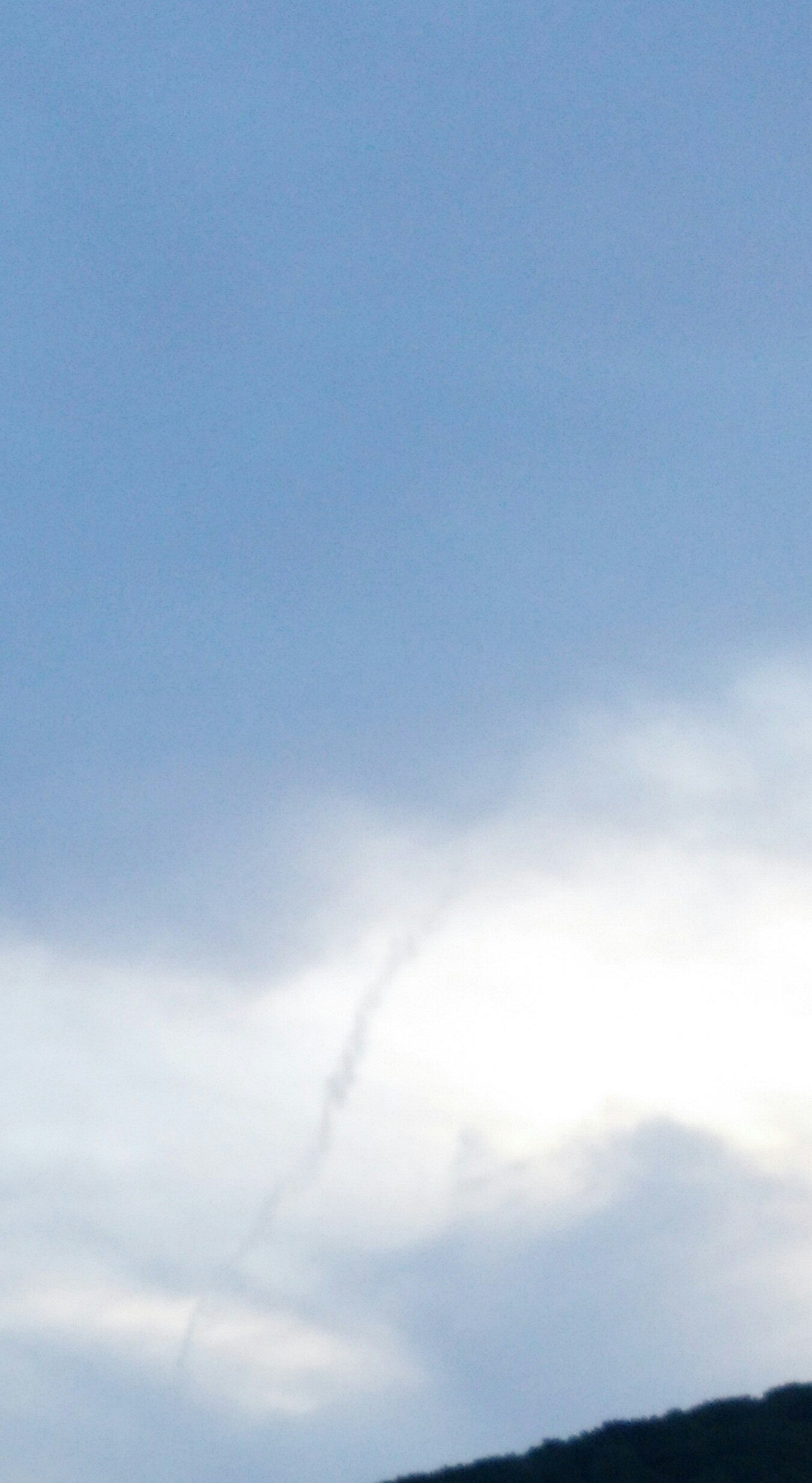 No.48963-1 地震雲