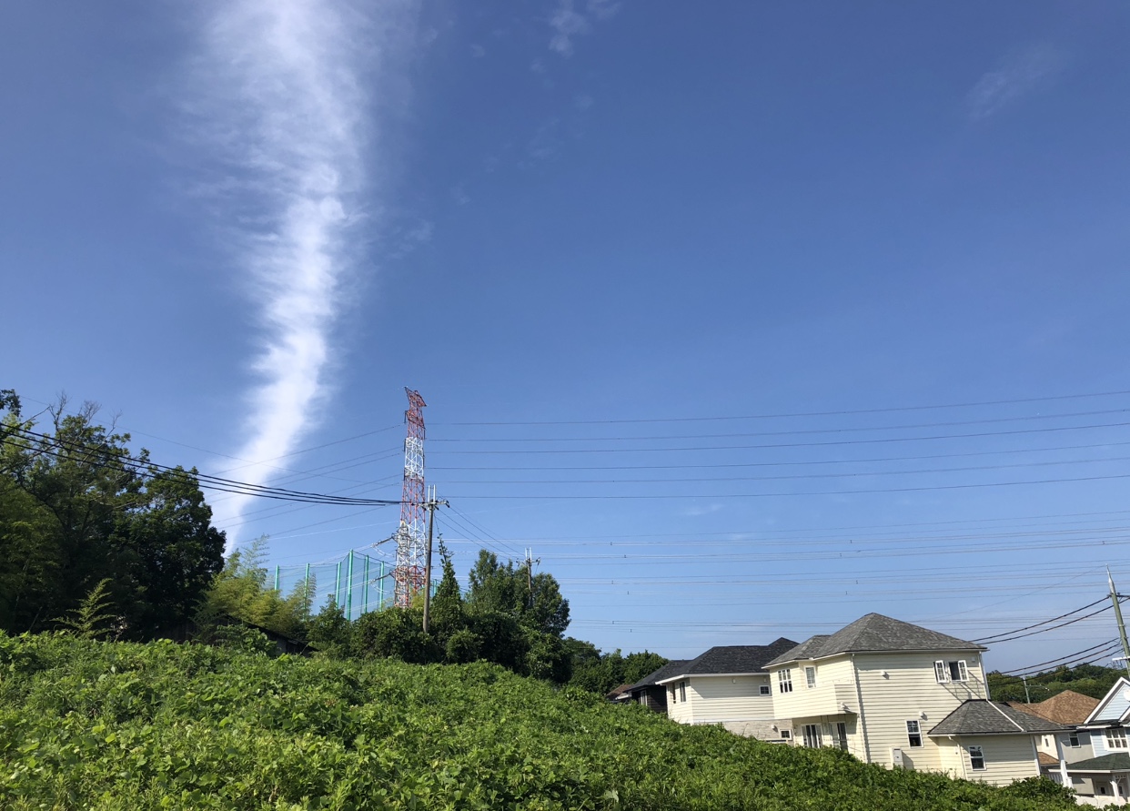 No.48992-1 地震雲