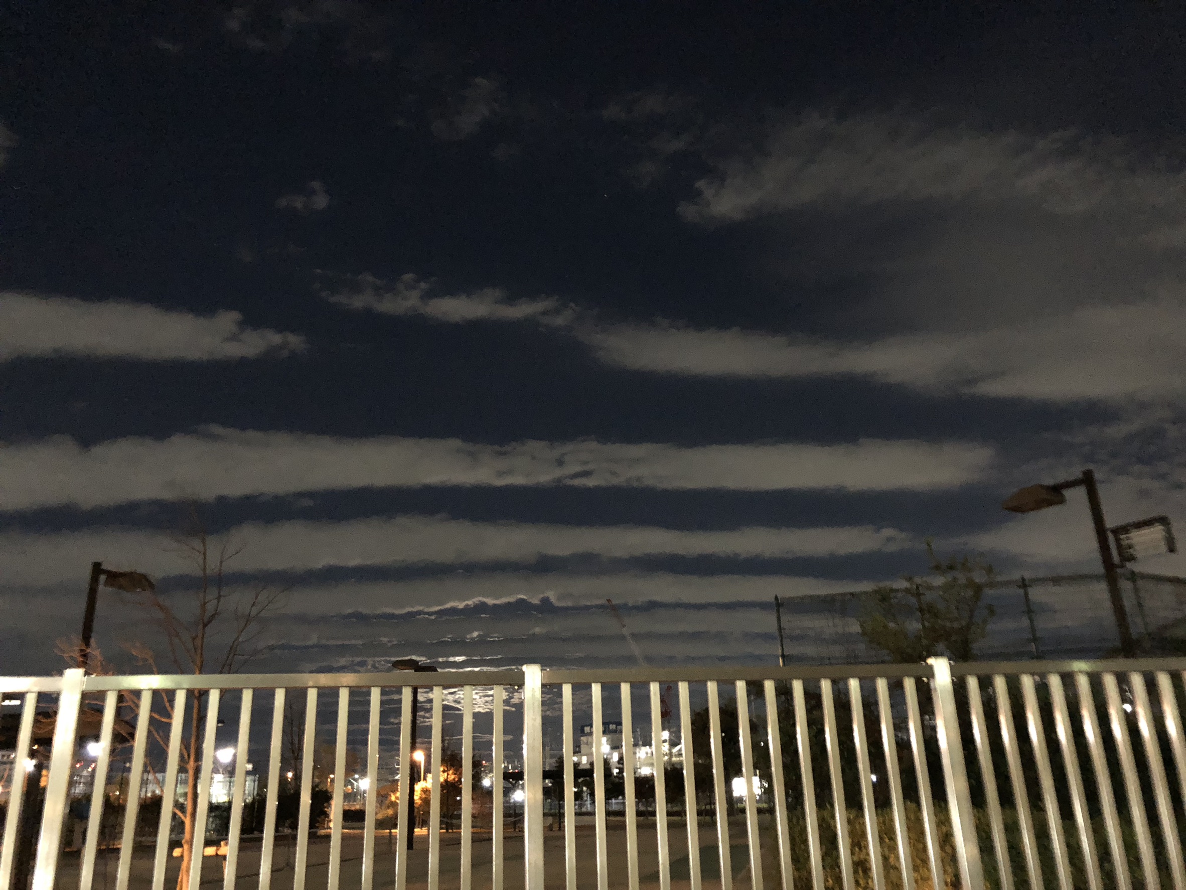 No.51755-1 地震雲