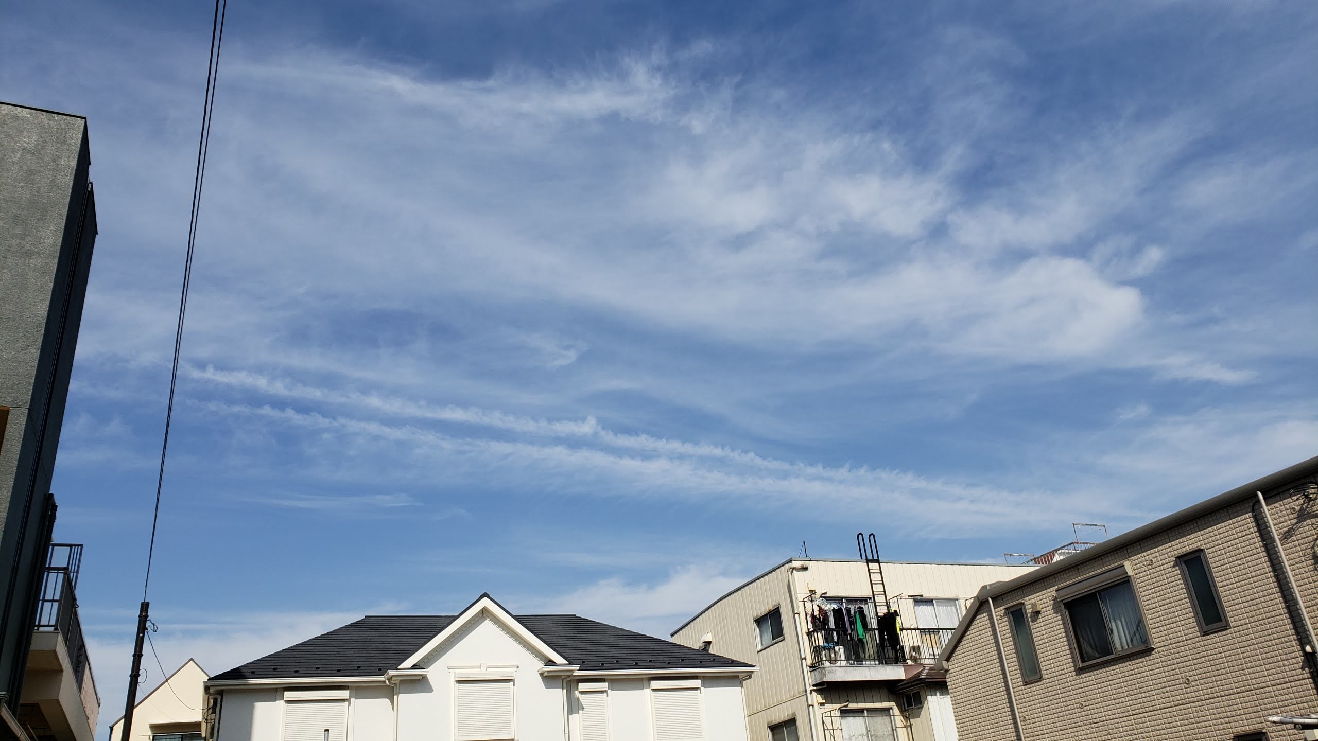 No.52929-1 地震雲