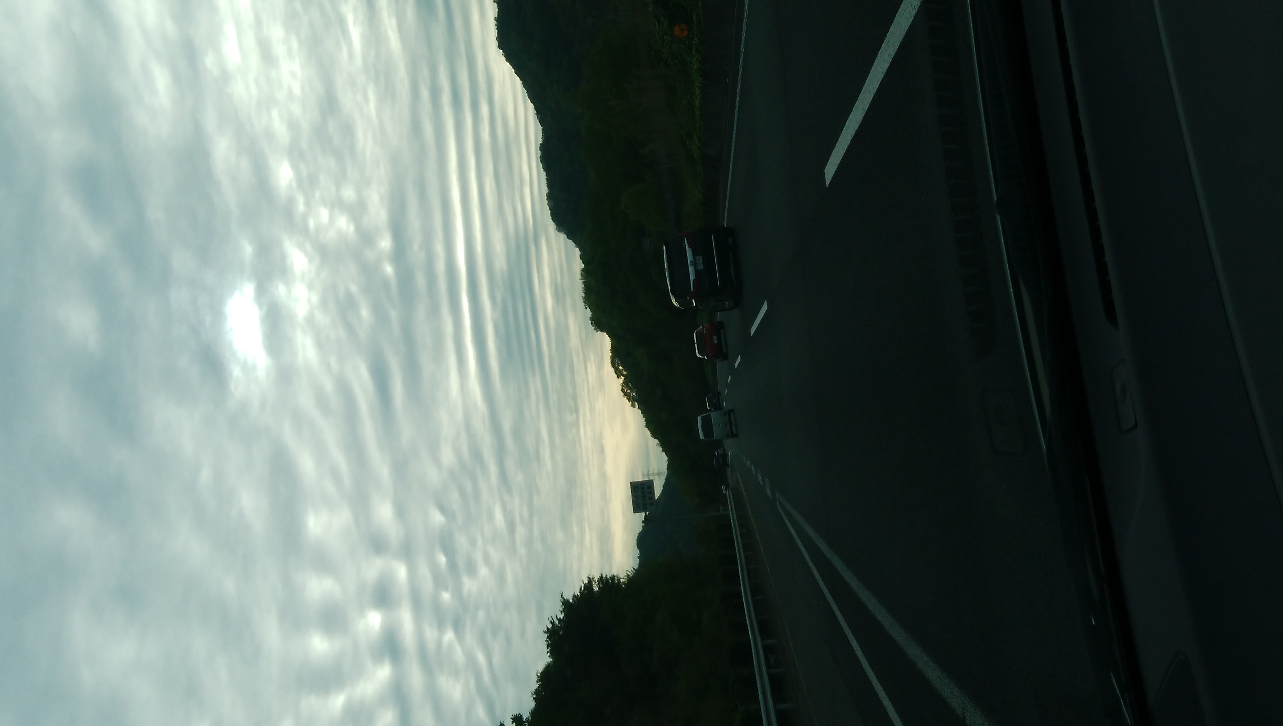 No.53610-1 地震雲