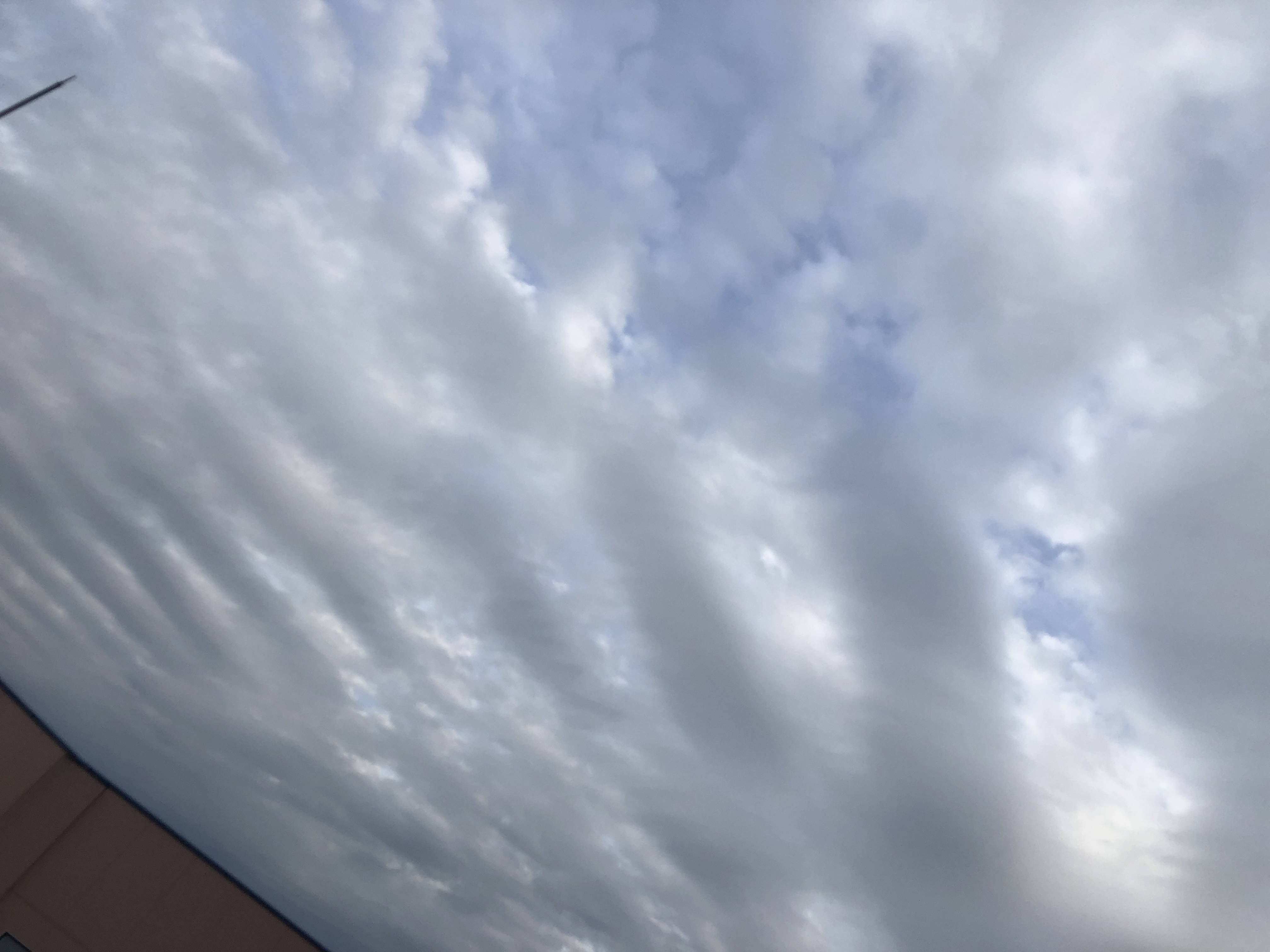 No.53617-1 地震雲