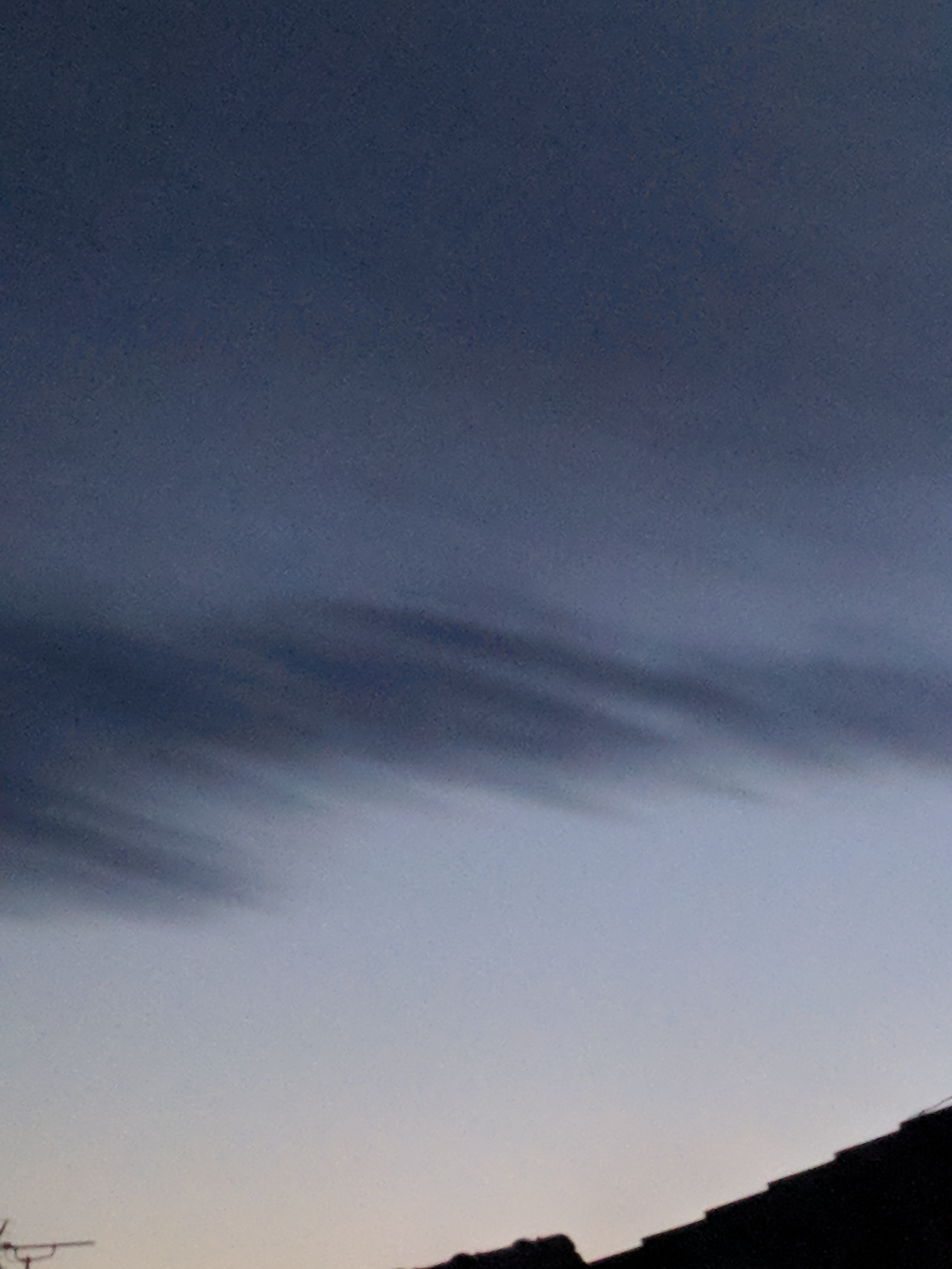 No.53619-1 地震雲