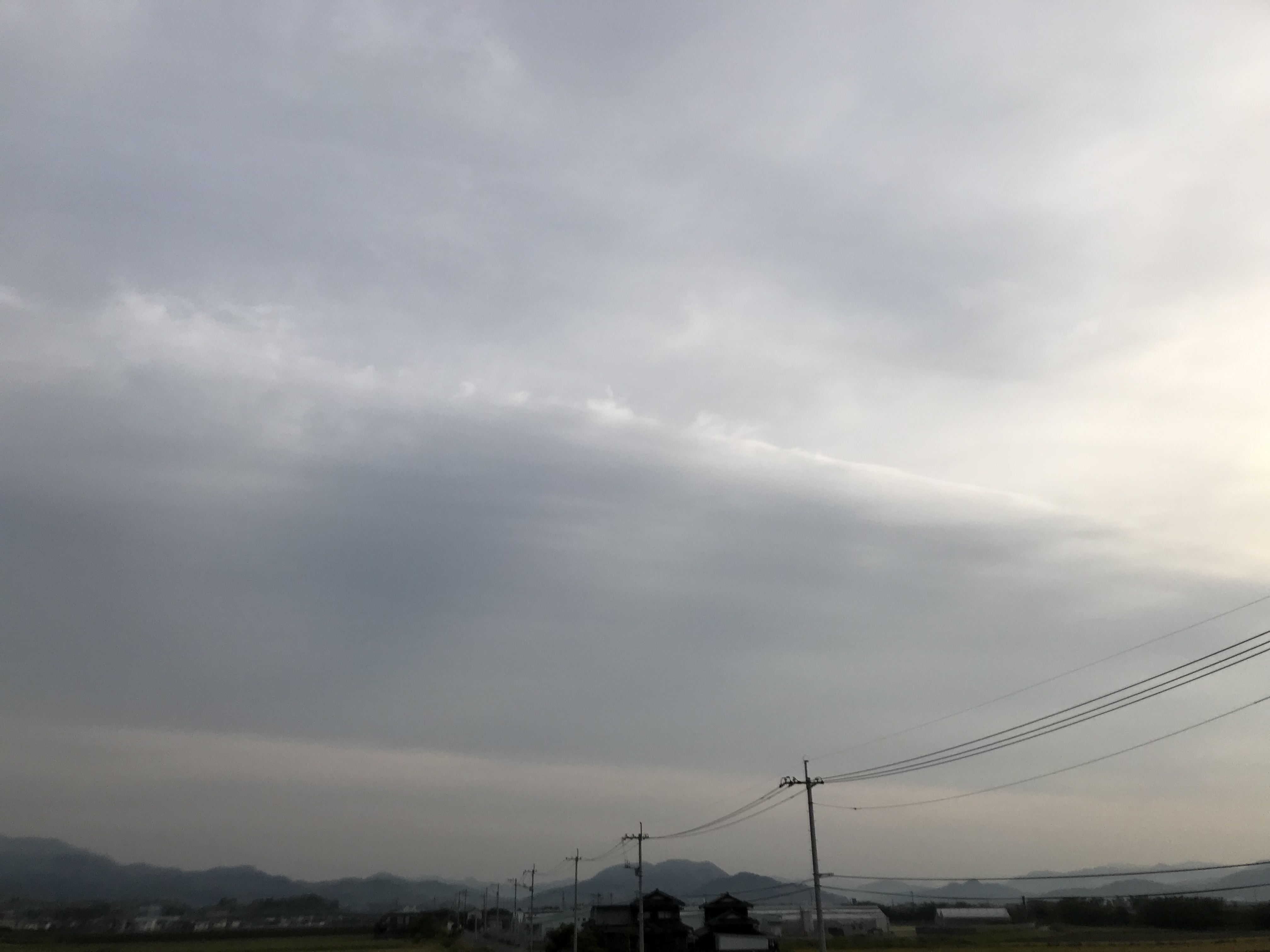 No.53784-1 地震雲