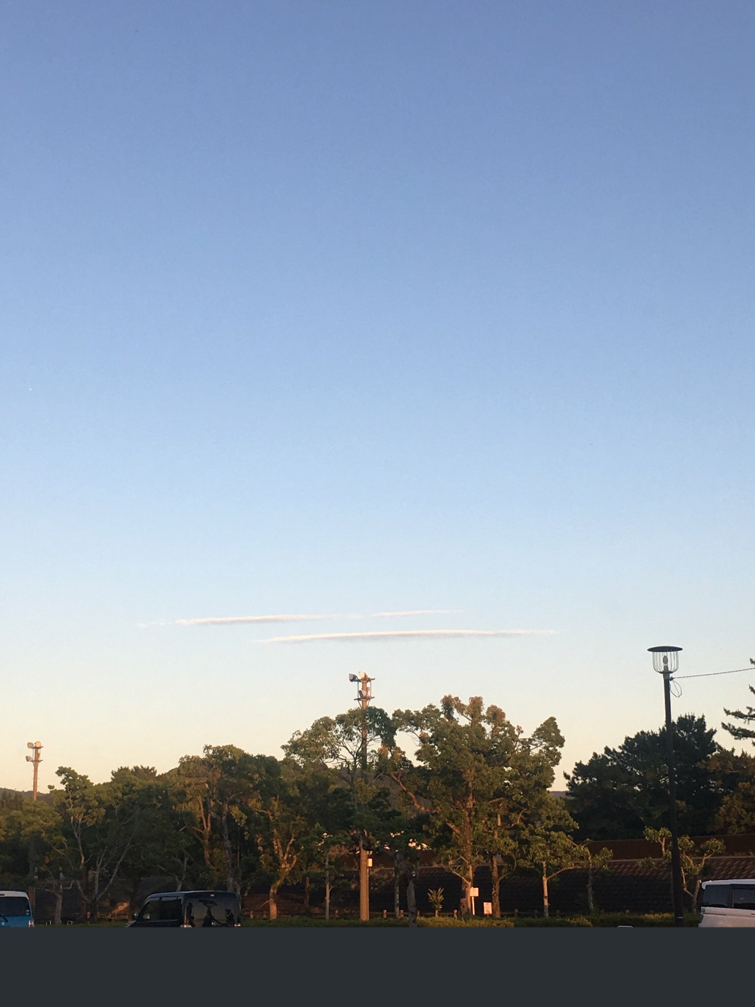 No.54077-1 地震雲