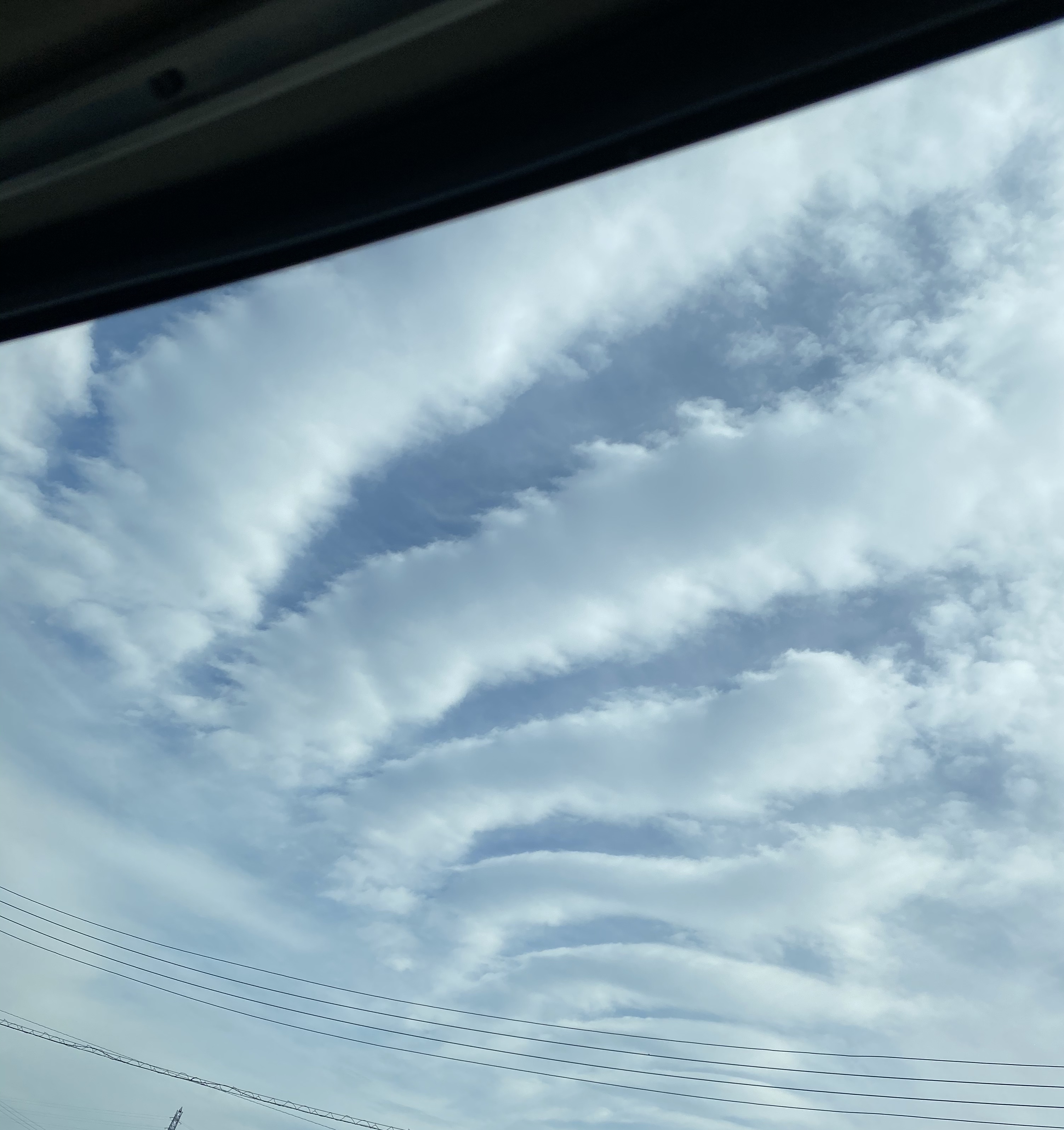 No.56529-1 地震雲