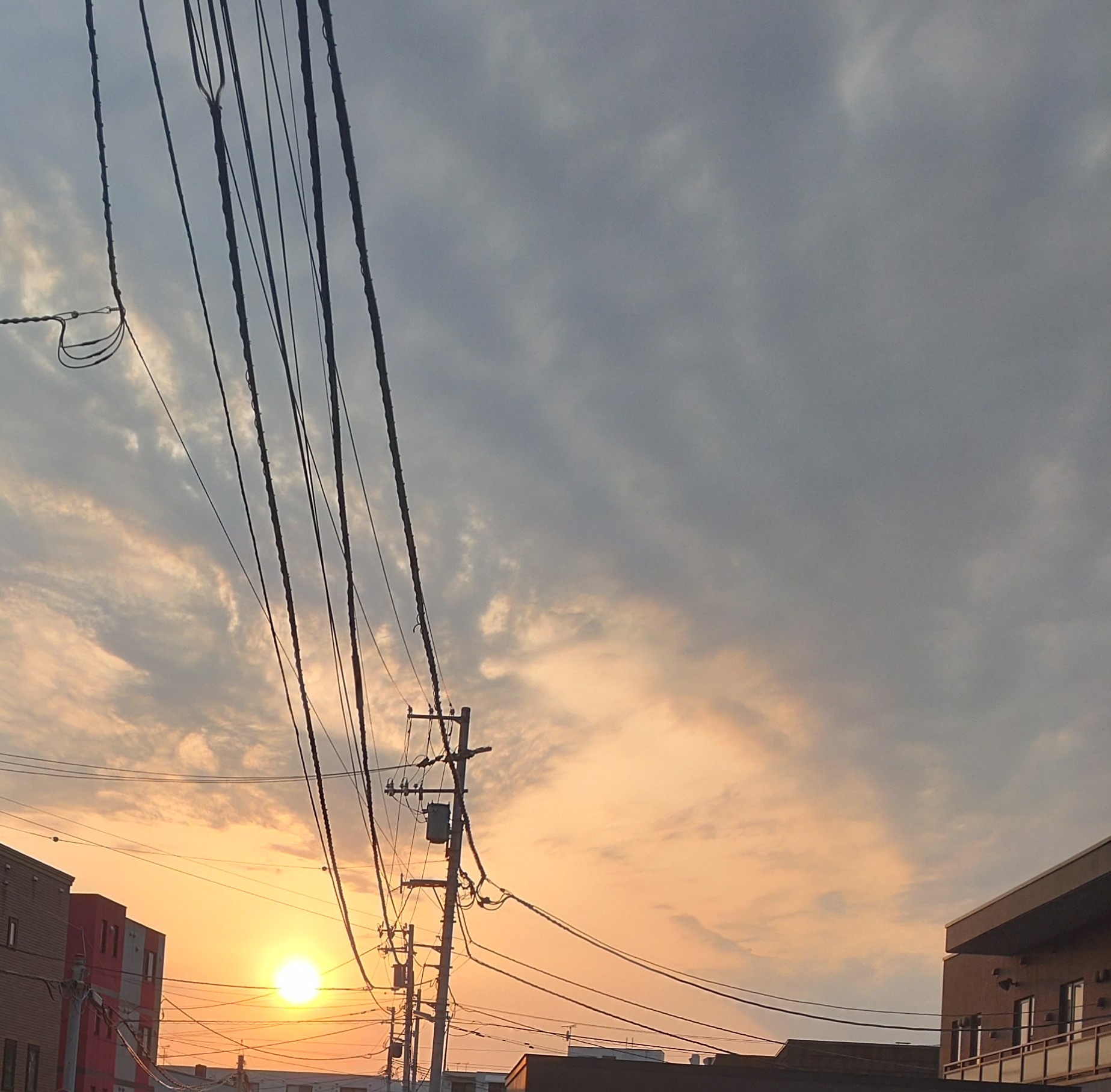 No.57760-1 地震雲