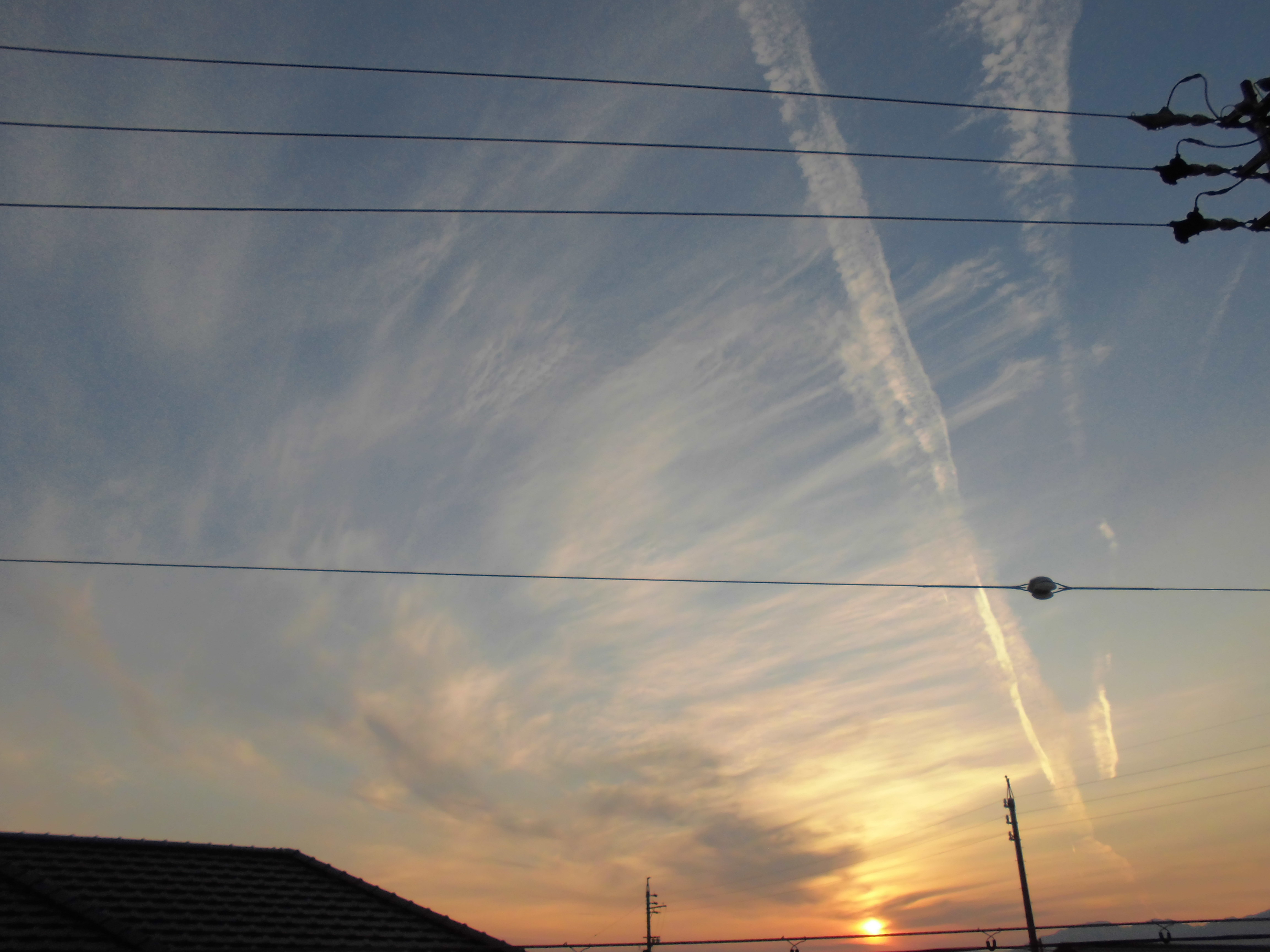 No.57821-1 地震雲