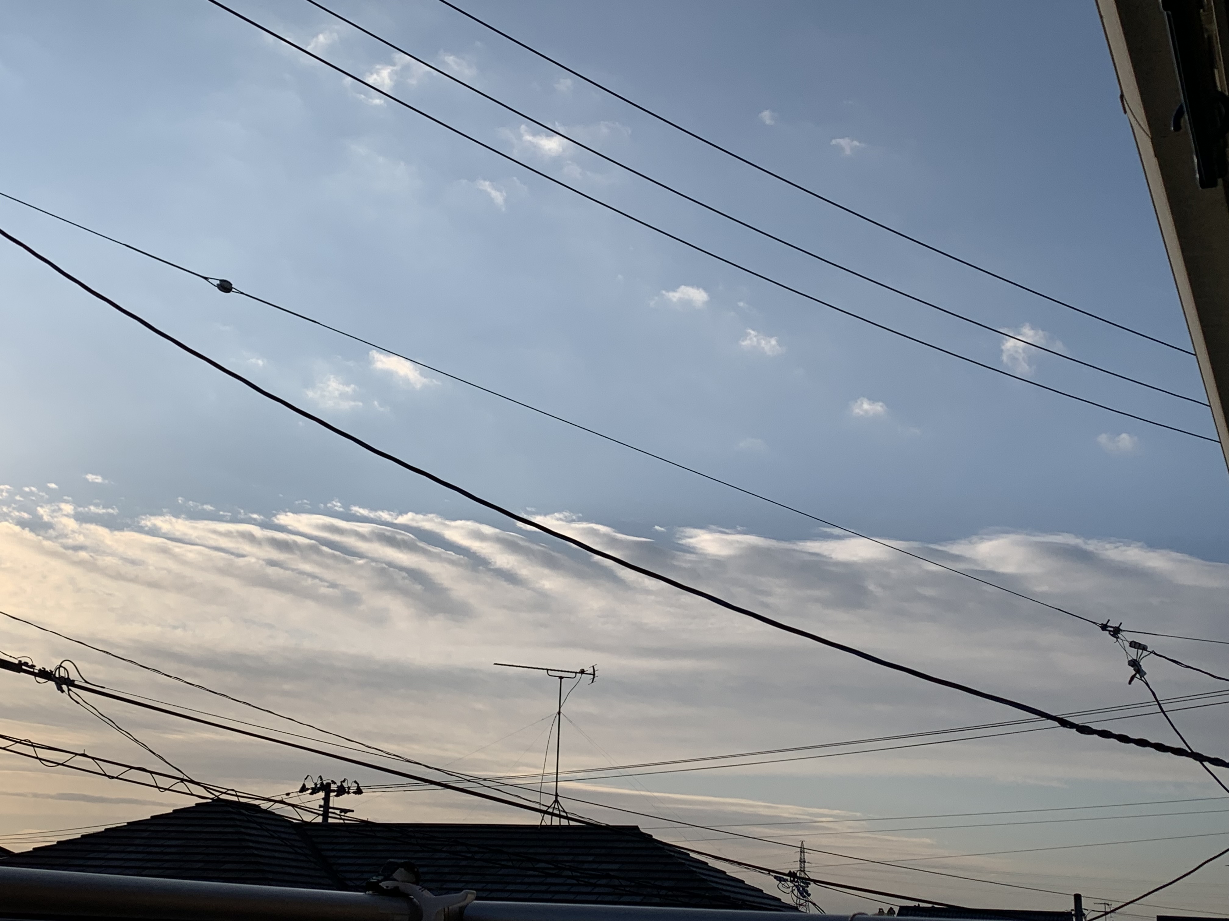 No.57916-1 地震雲