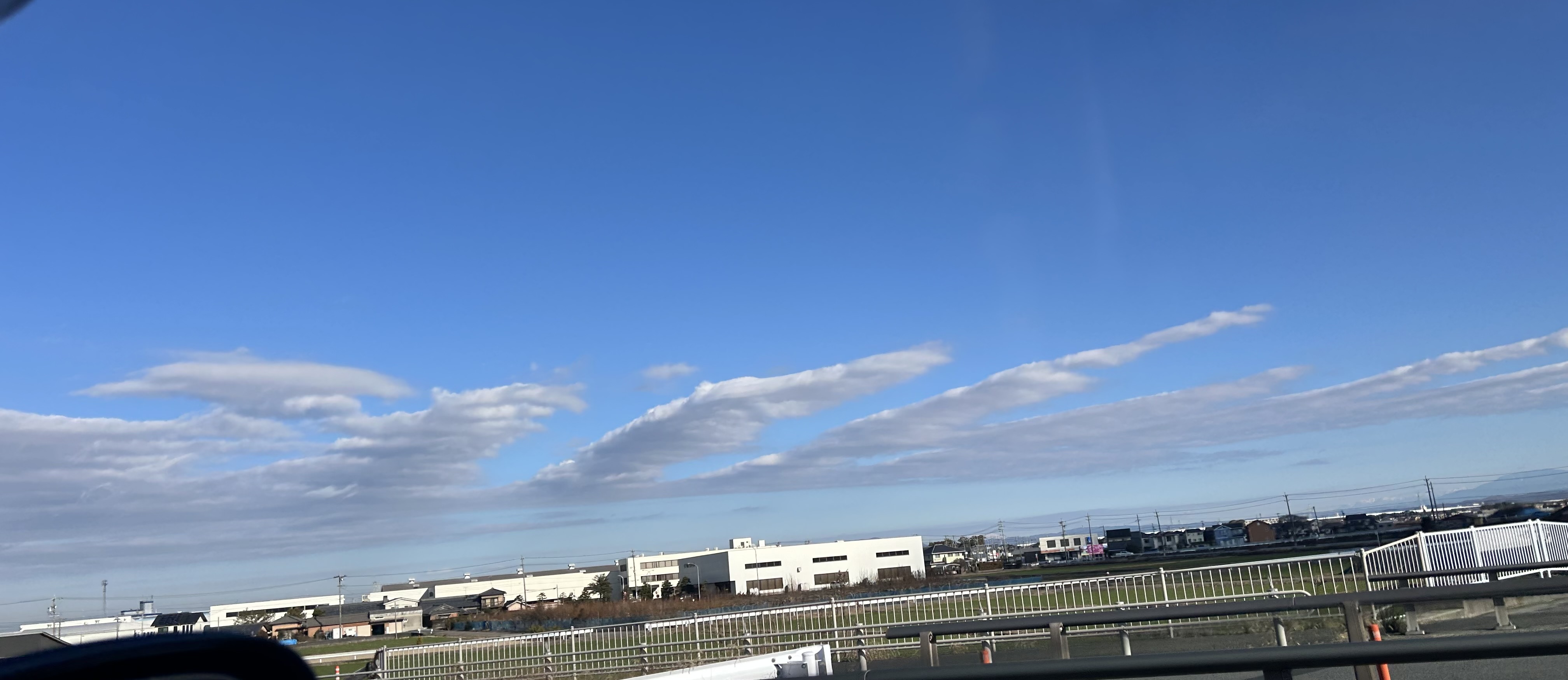 No.57921-1 地震雲