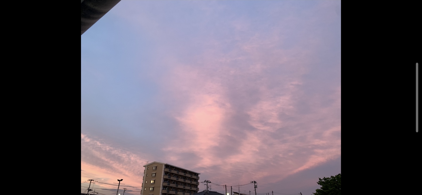 No.57928-1 地震雲