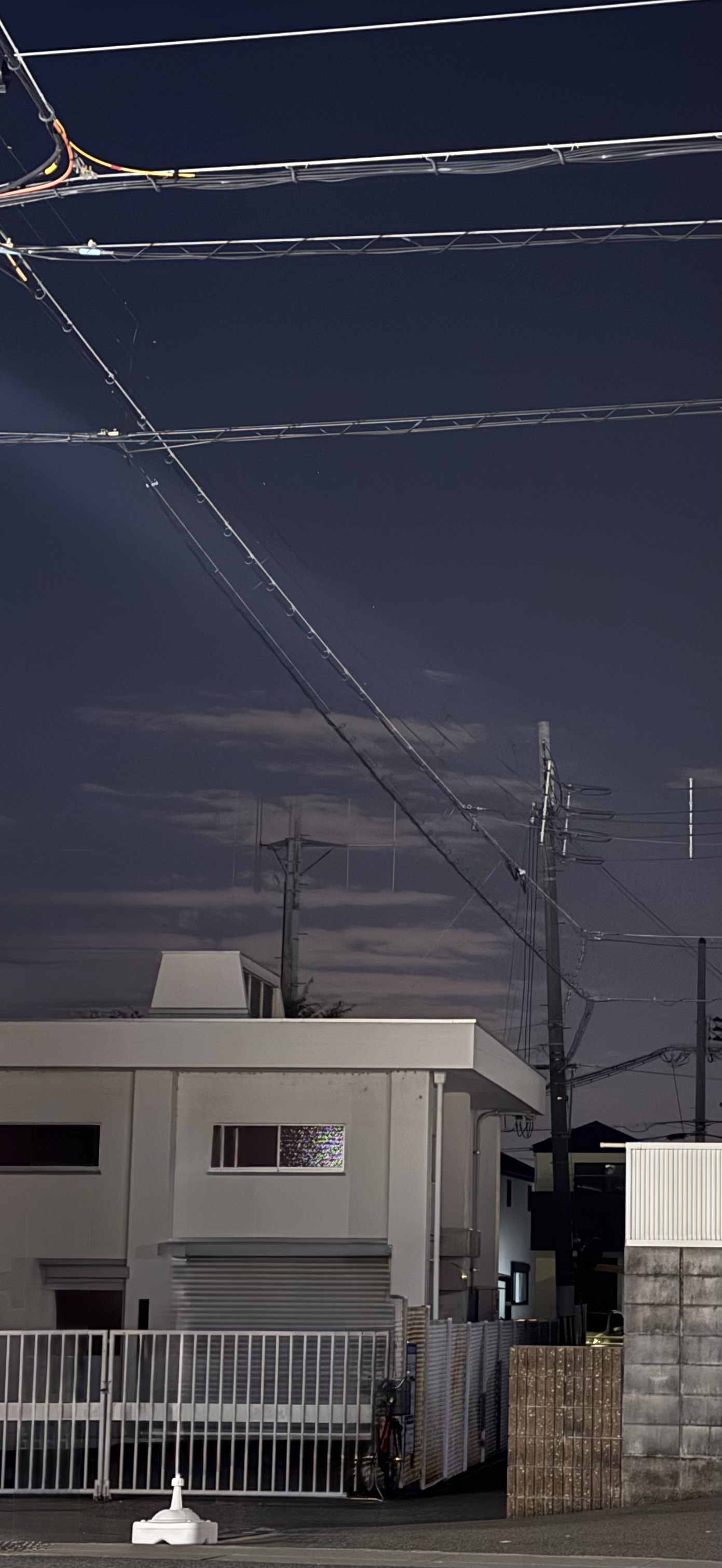 No.57956-1 地震雲